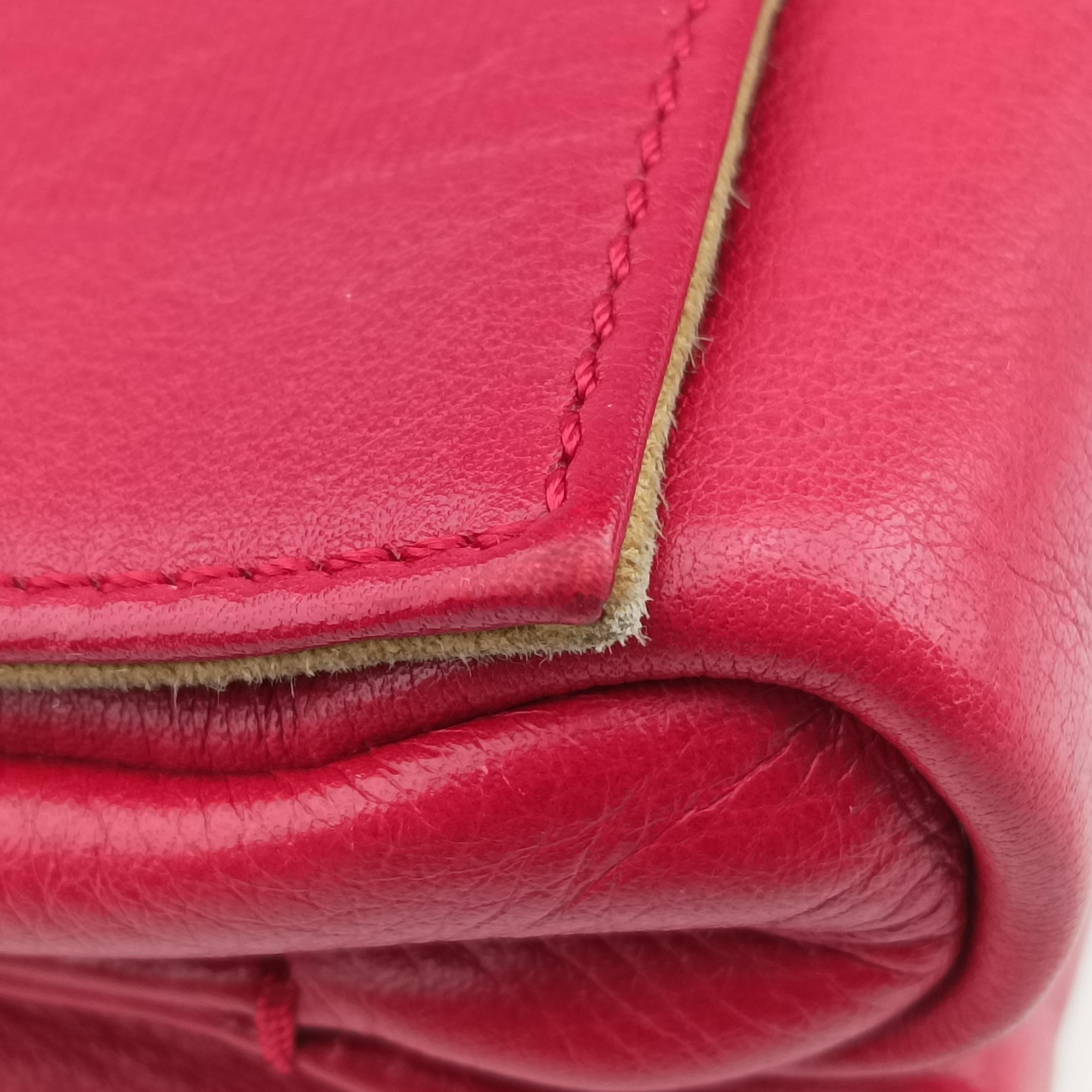 Pequin Embossed Striped Claudia Red Leather 8BT204 8BT204-F00 129-2566ペカン エンボス ストライプ クラウディア レッド レザー 8BT204 8BT204-F00 129-2566