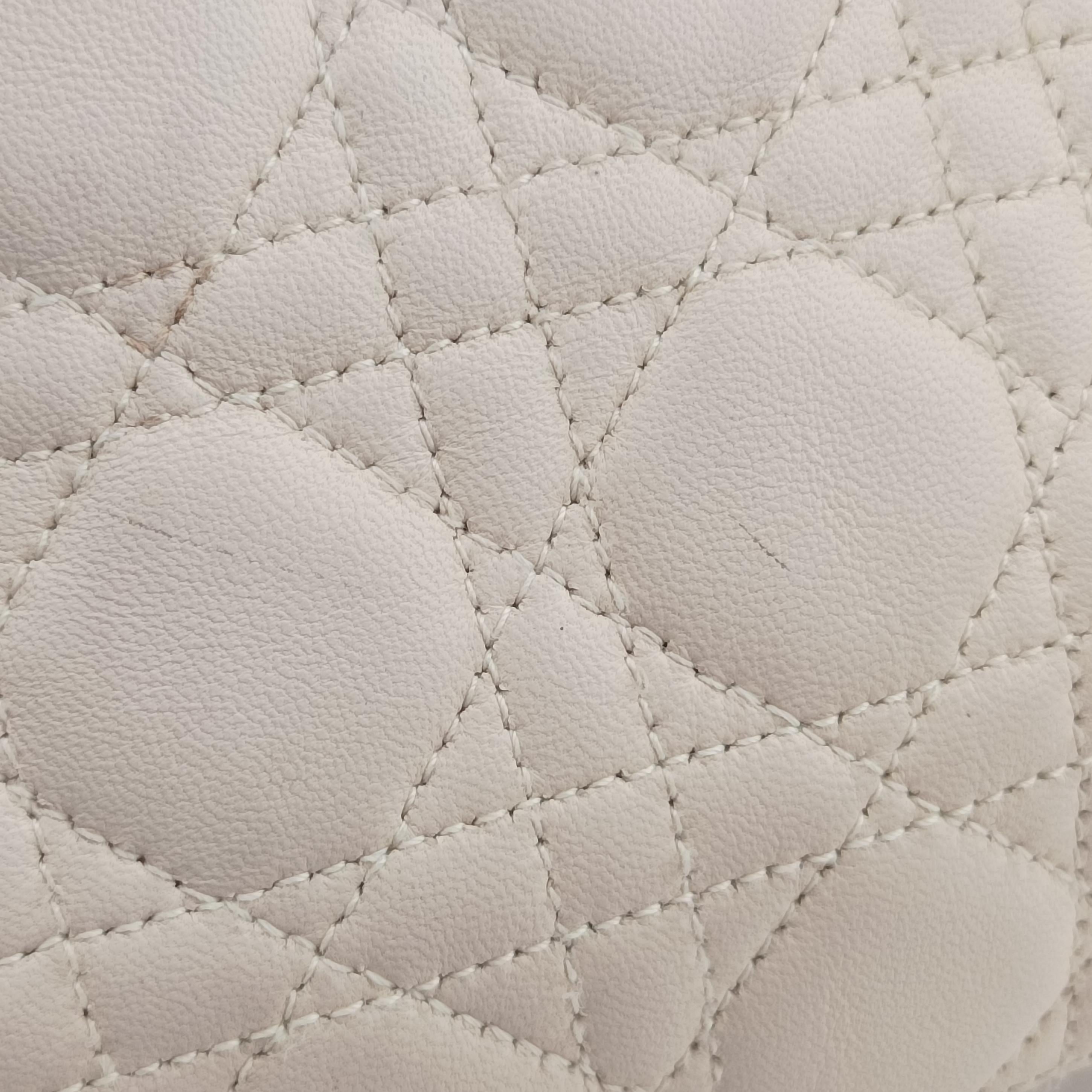 Lady Dior Beige Patent 05-MA-0057レディディオール ベージュ パテント 05-MA-0057