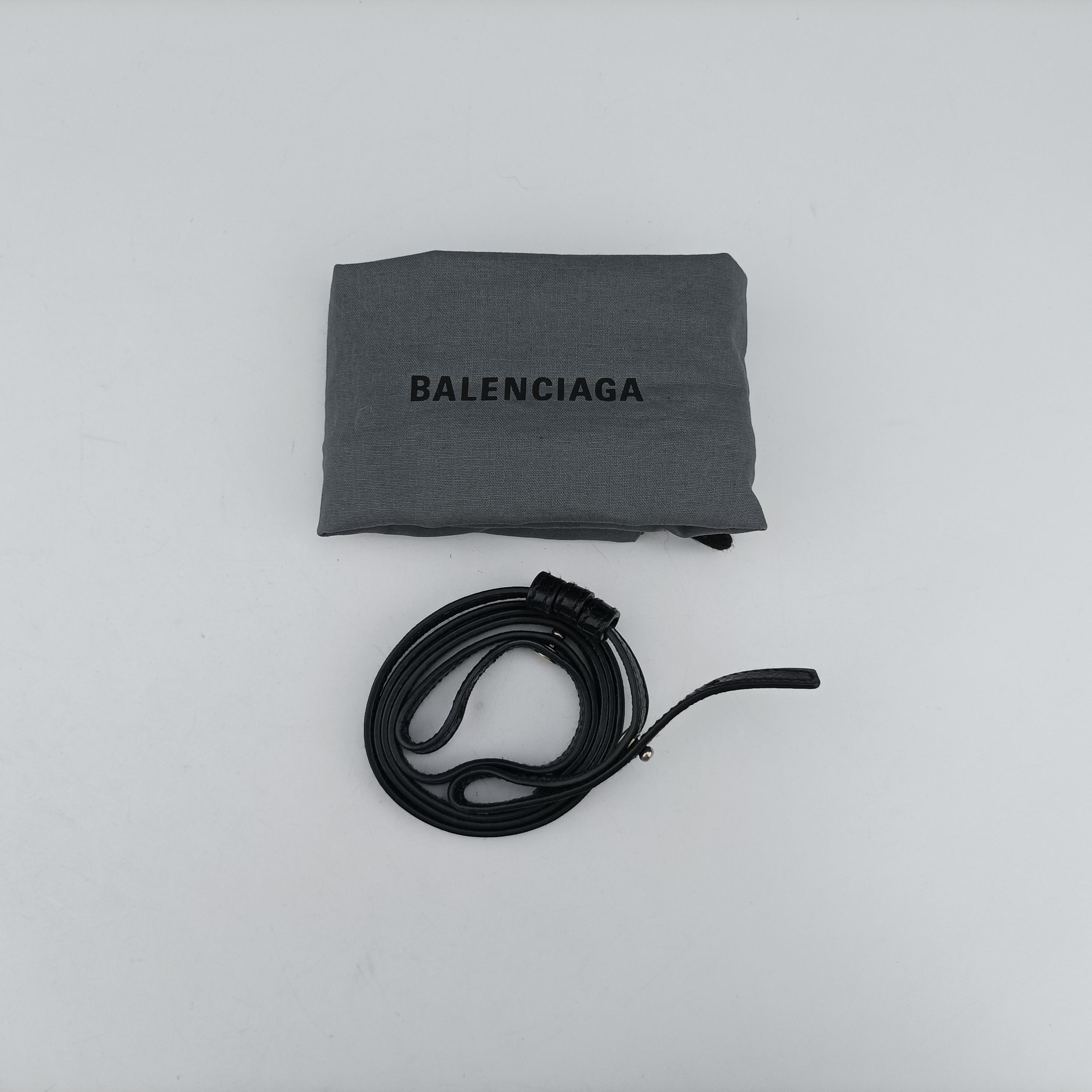 Le Cagole mini black lambskin 695814.1000.R.493075ル カゴール ミニ ブラック ラムスキン 695814.1000.R.493075