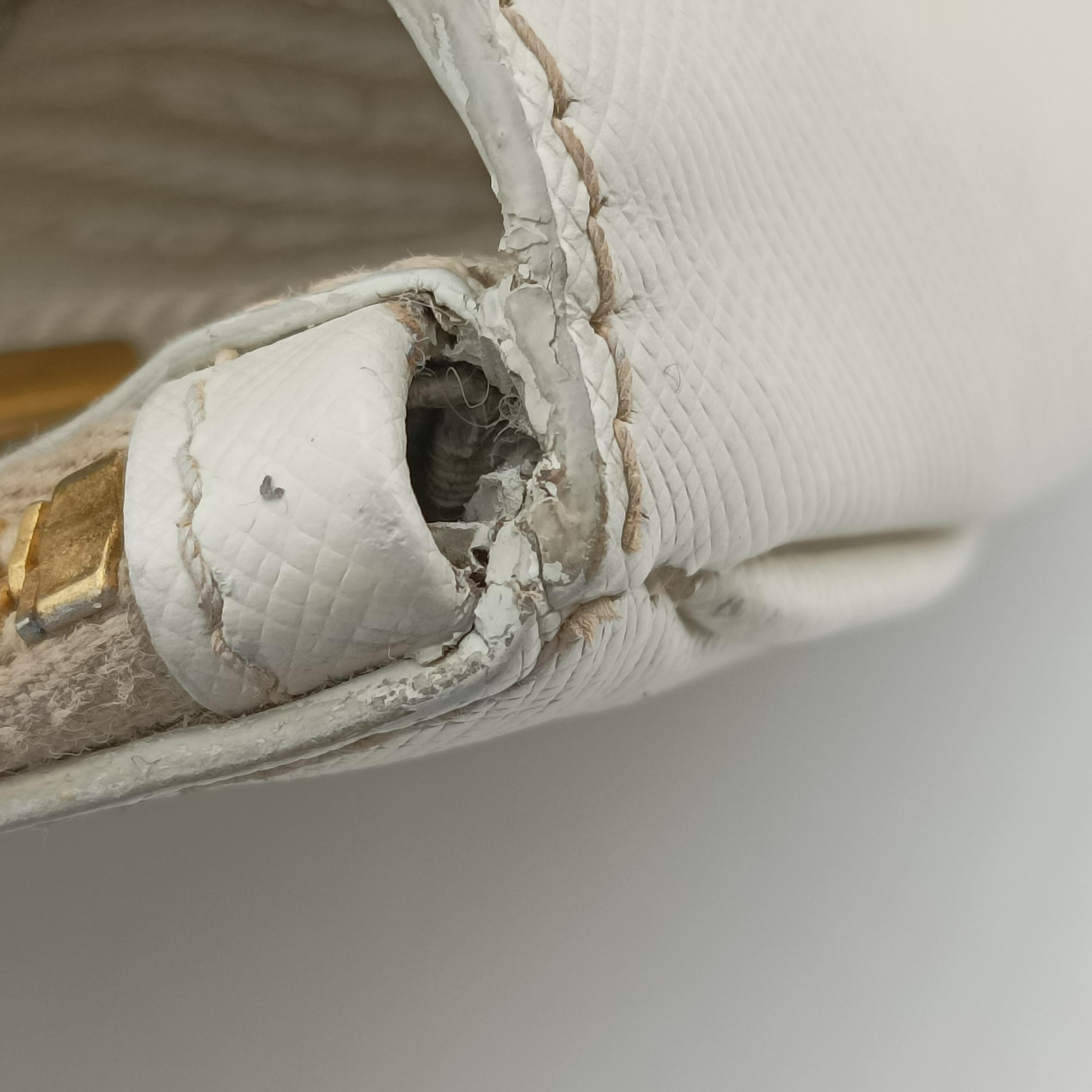 Galleria White SAFFIANO Leather BN1844 25ガレリア ホワイト サフィアーノレザー BN1844 25