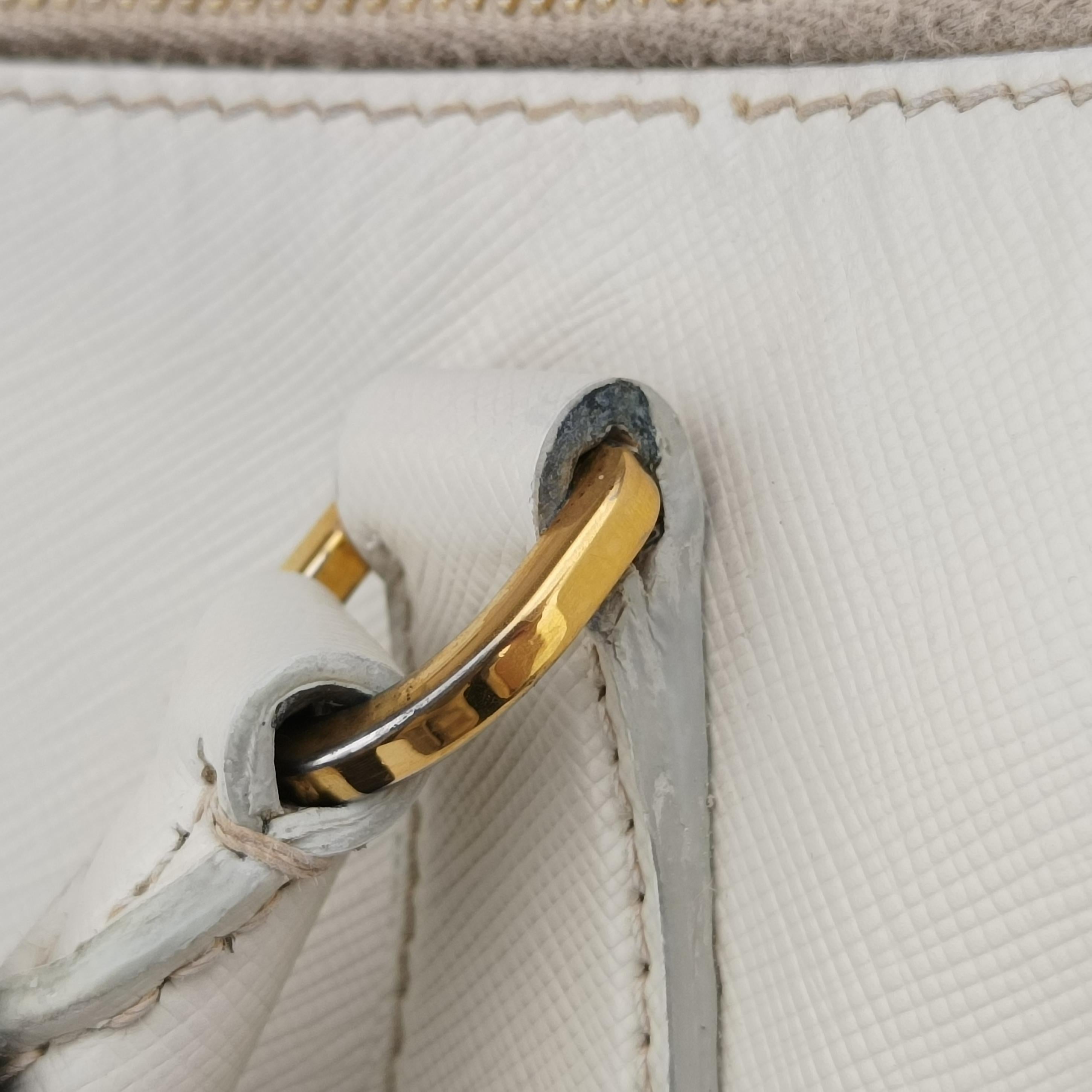 Galleria White SAFFIANO Leather BN1844 25ガレリア ホワイト サフィアーノレザー BN1844 25