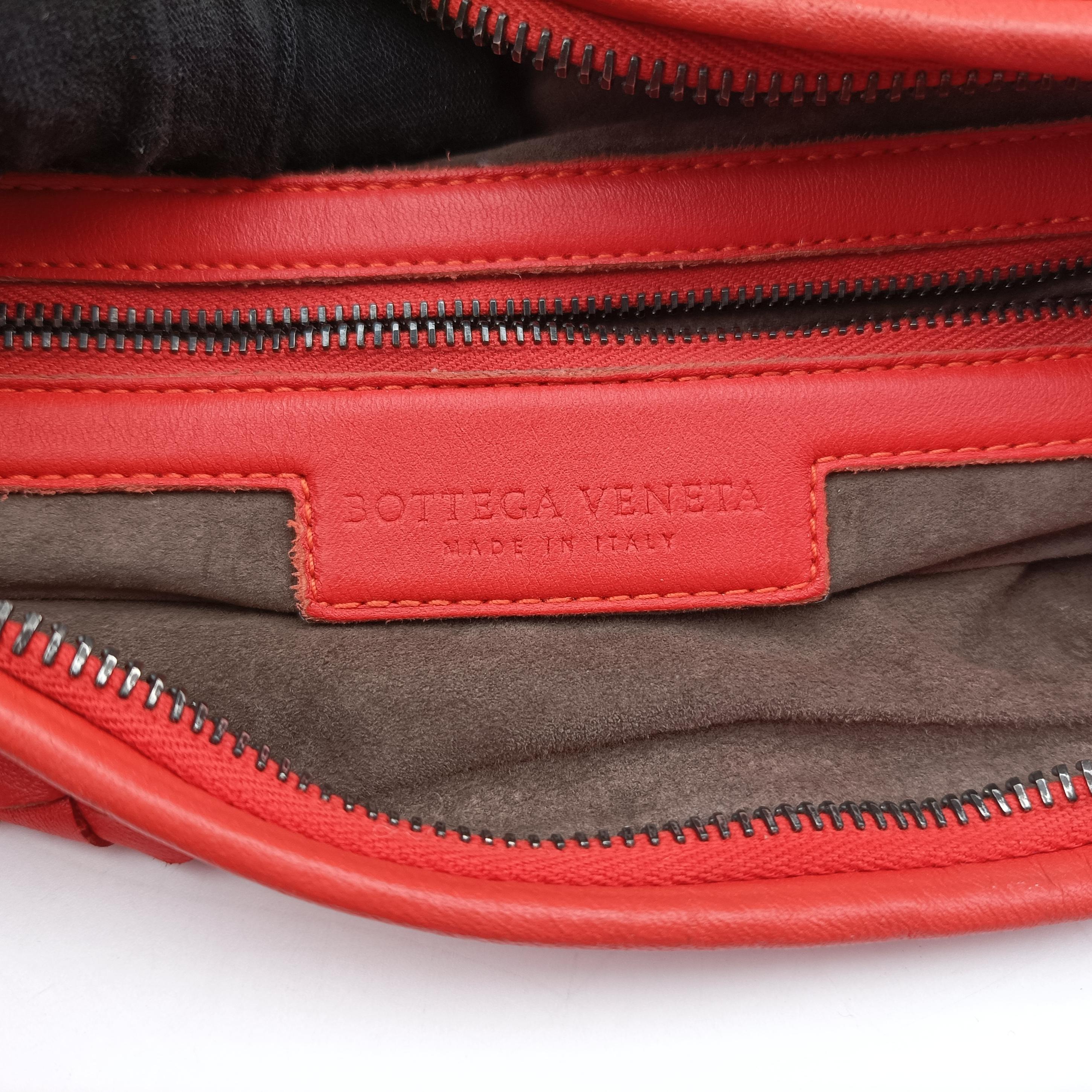 Intrecciato Red lambskin 115653 V0016 6576 EPEV 2011 4061 Bイントレチャート レッド ラムスキン 115653 V0016 6576 EPEV 2011 4061 B