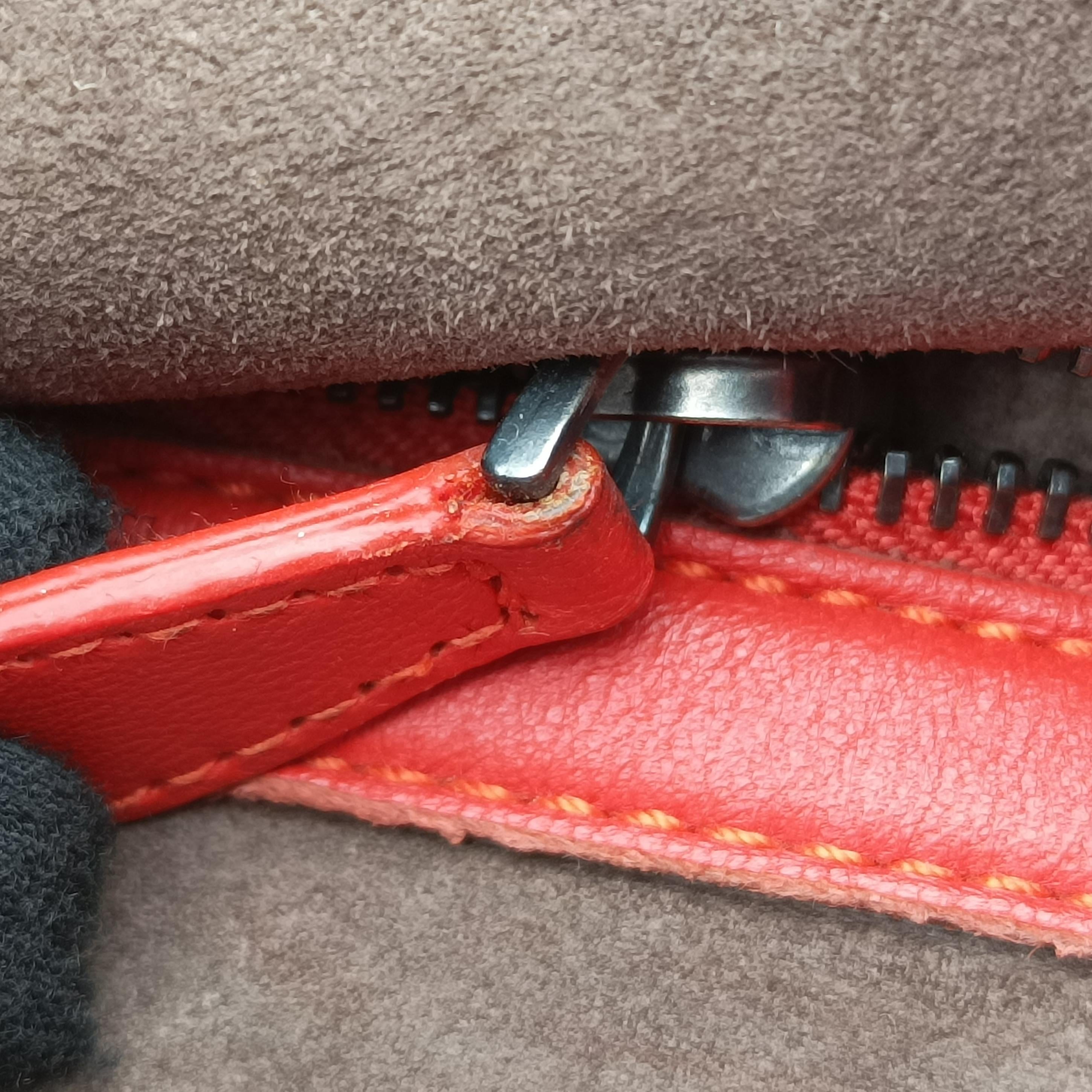 Intrecciato Red lambskin 115653 V0016 6576 EPEV 2011 4061 Bイントレチャート レッド ラムスキン 115653 V0016 6576 EPEV 2011 4061 B