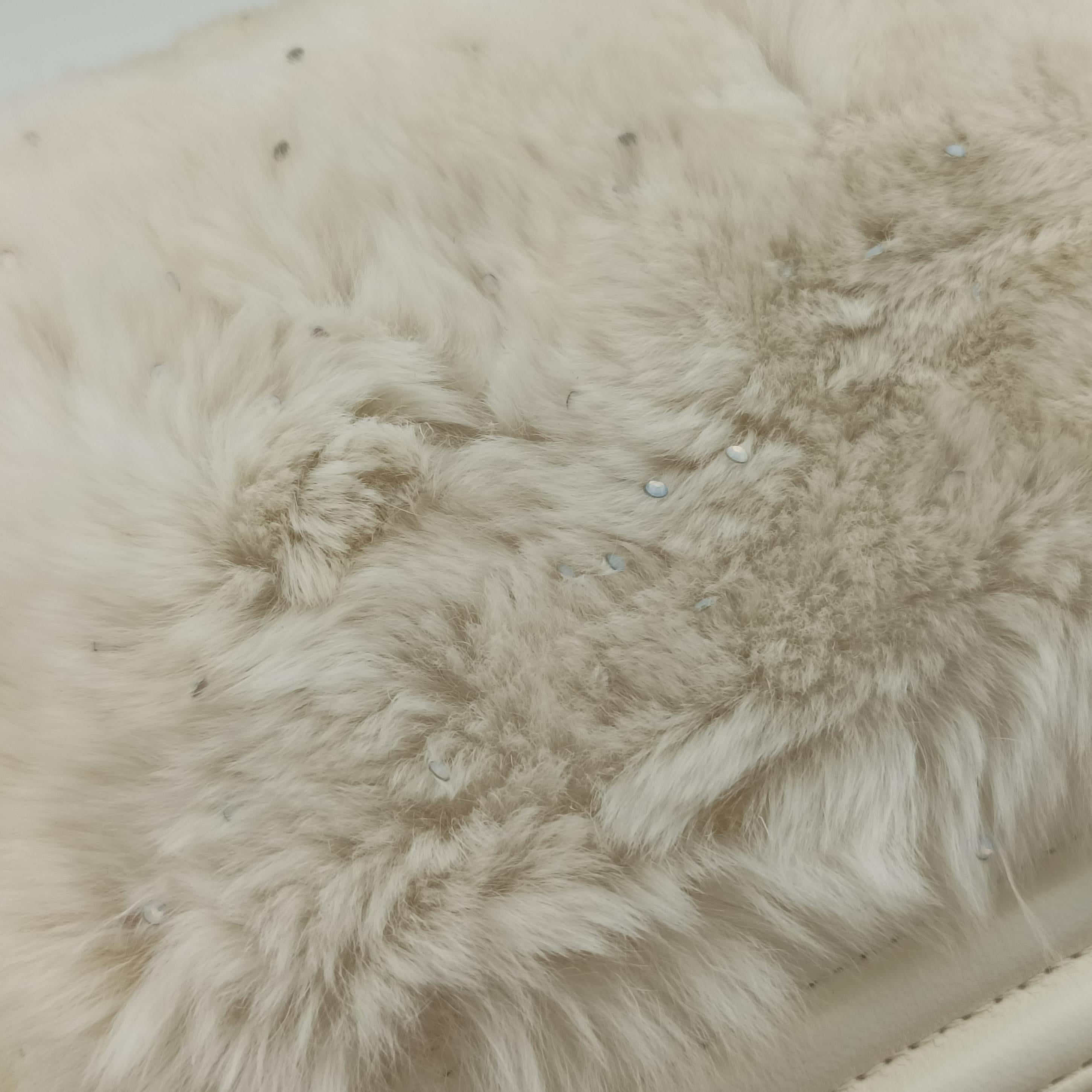 BOY CHANEL White Leather × Fur A67085 21959695ボーイシャネル ホワイト レザー × ファー Leather × Fur A67085 21959695