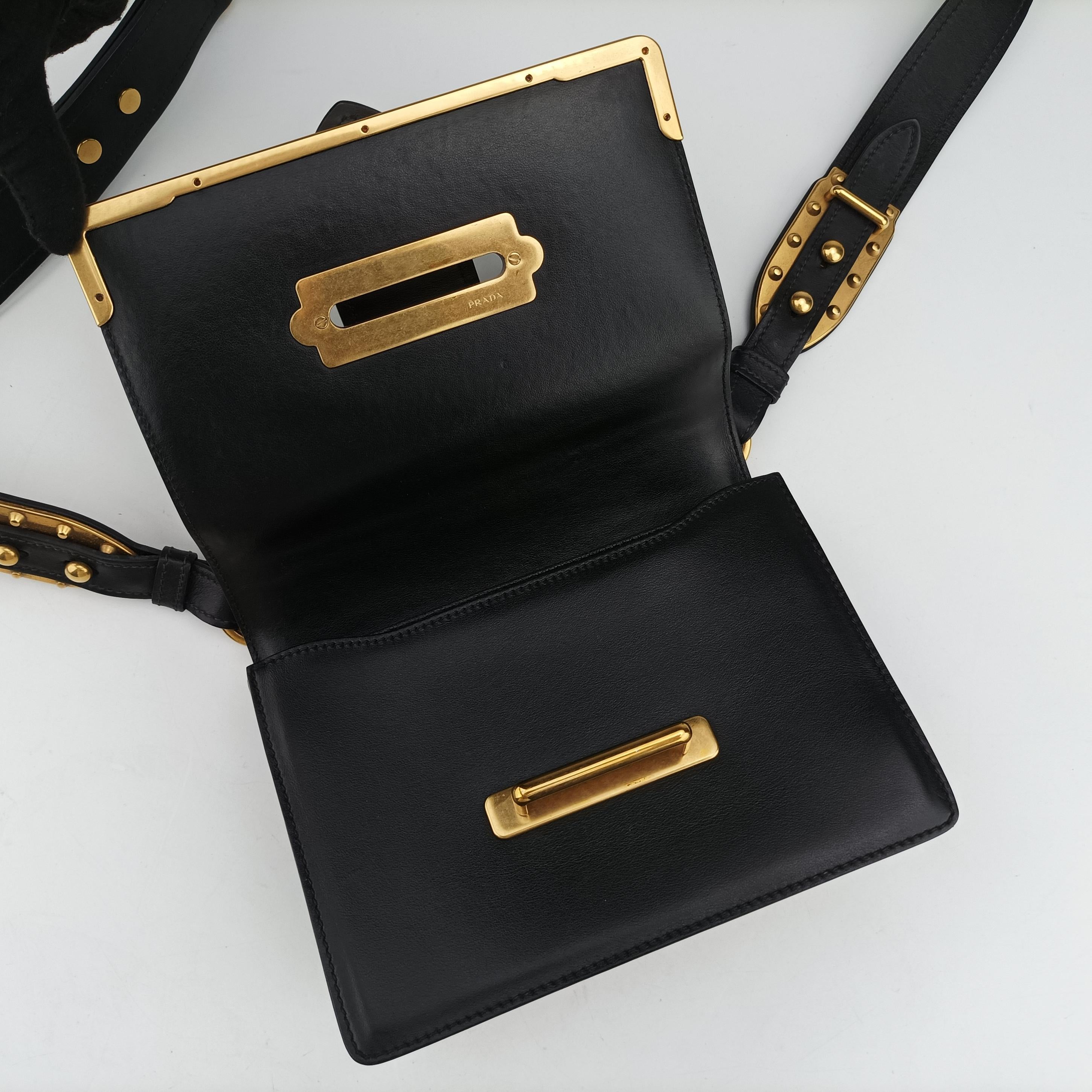 Cahier Black Leather 25カイエ ブラック レザー 25