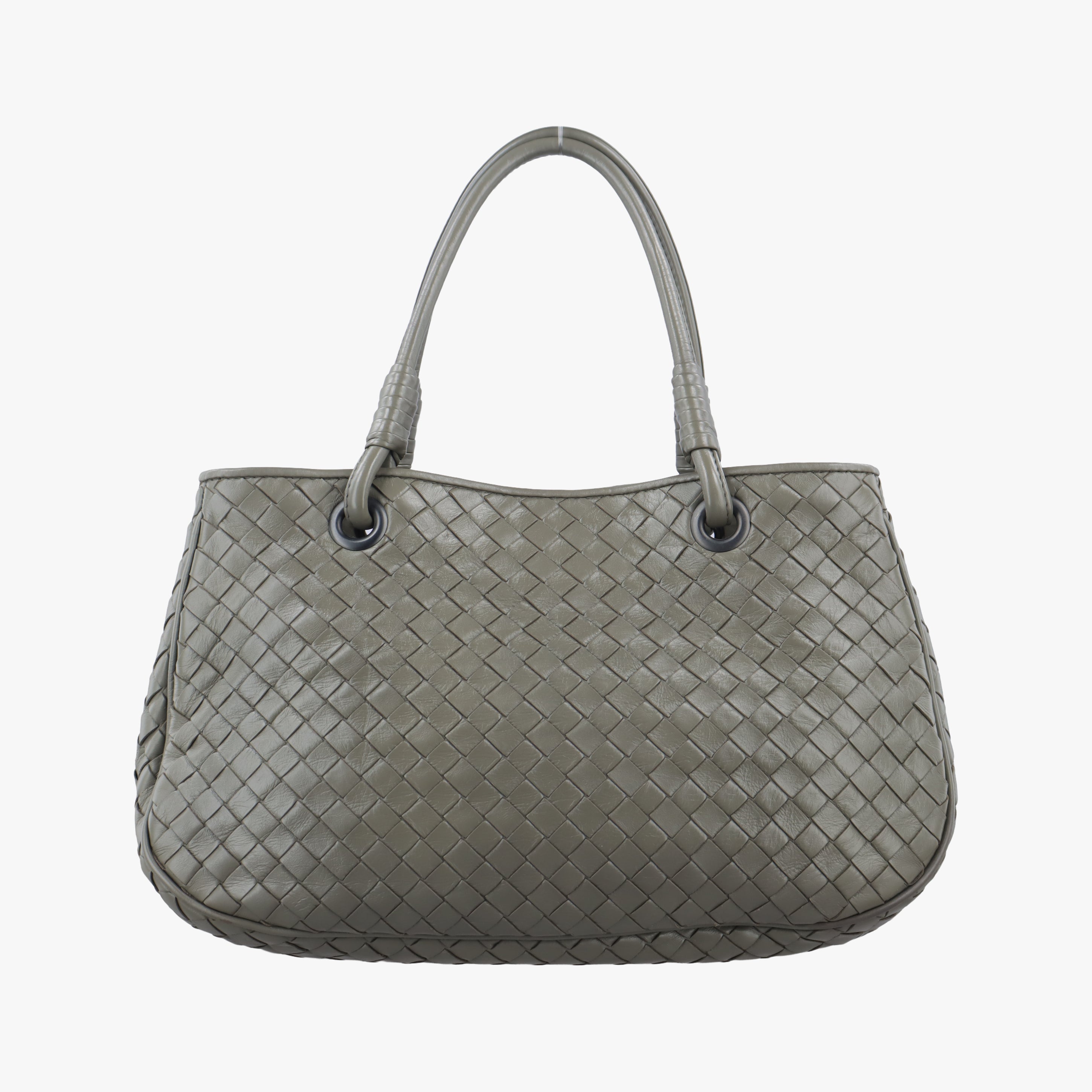 Intrecciato Grey lambskin B02440798Lイントレチャート グレー ラムスキン B02440798L