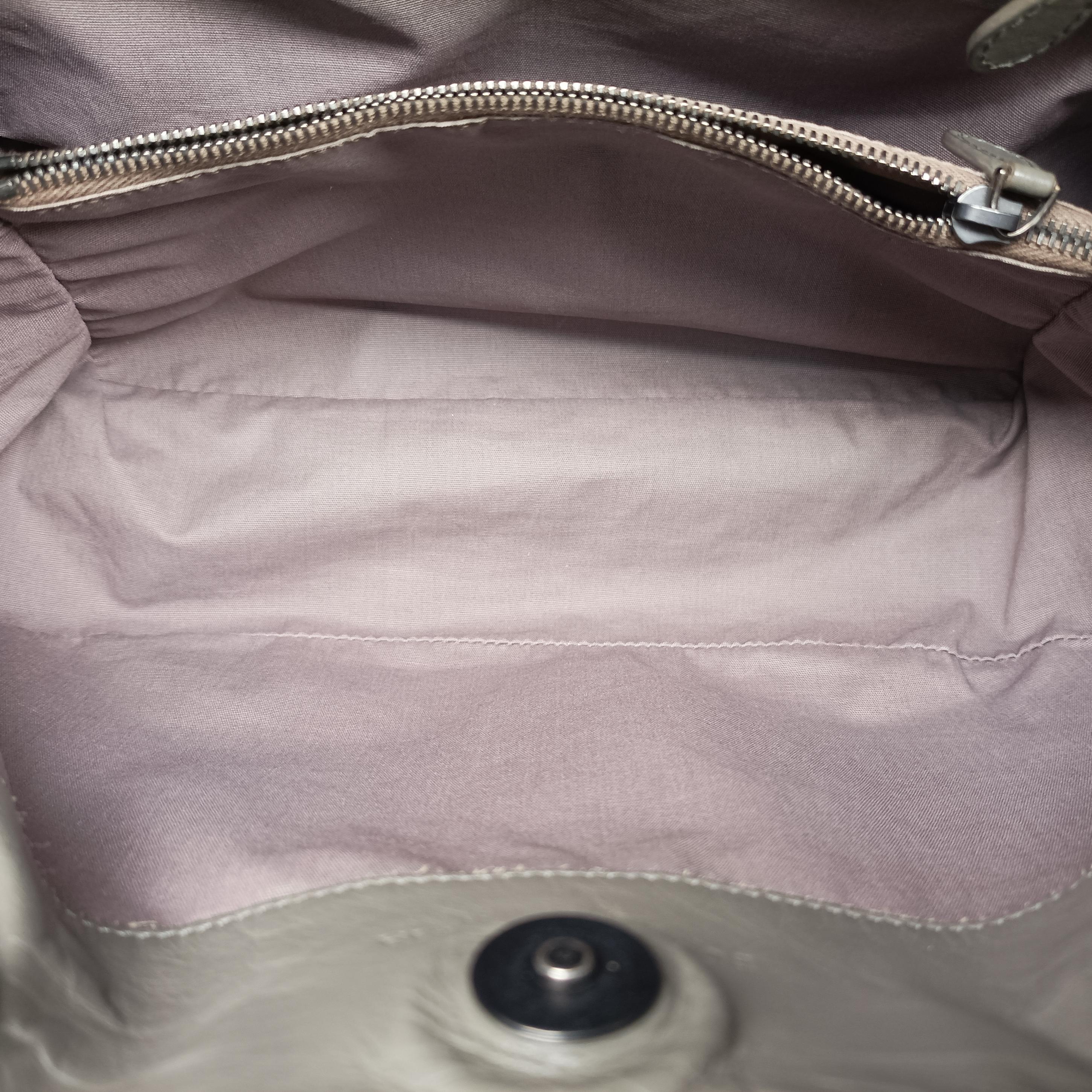 Intrecciato Grey lambskin B02440798Lイントレチャート グレー ラムスキン B02440798L