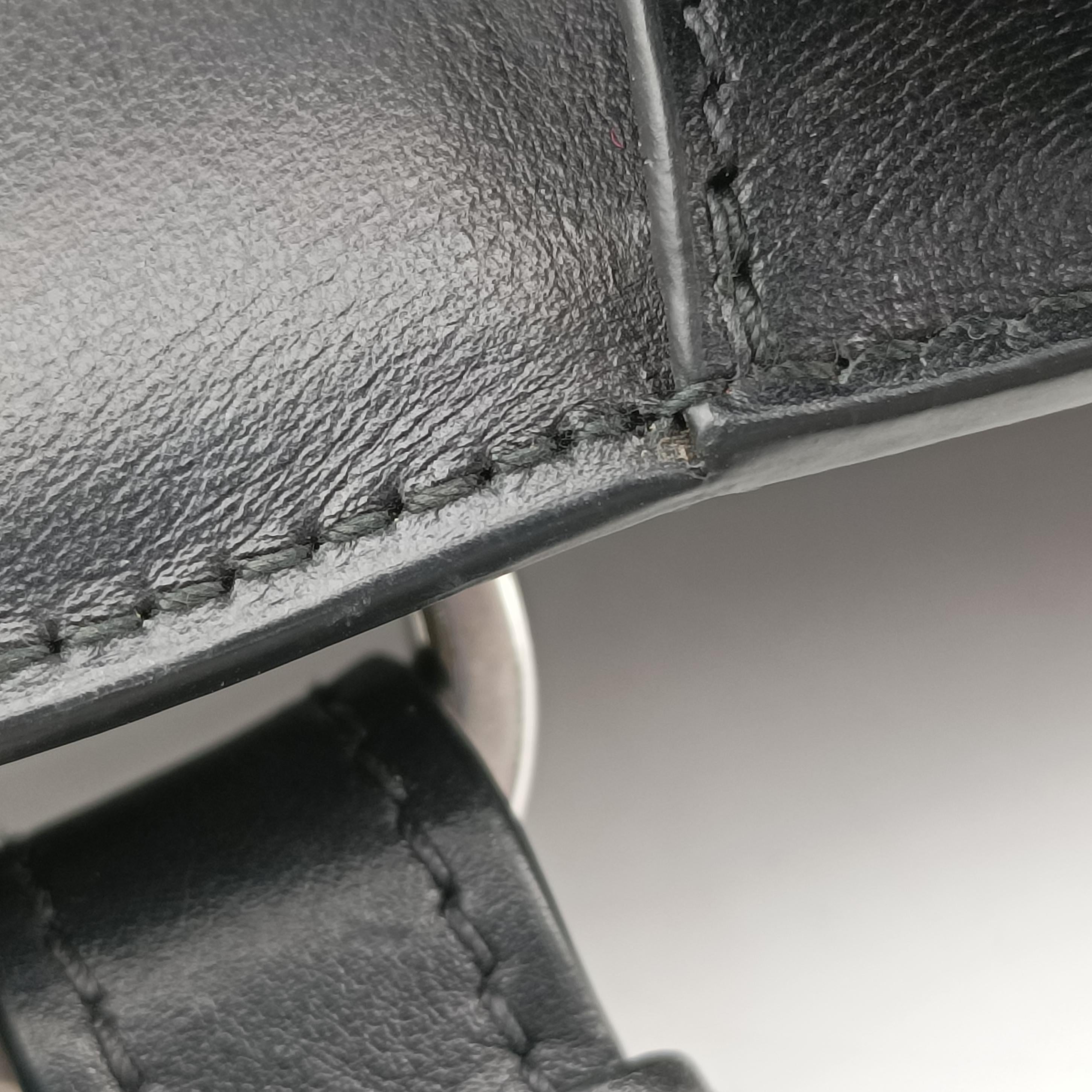 Cahier Black Leather 1BD045 25カイエ ブラック レザー 1BD045 25