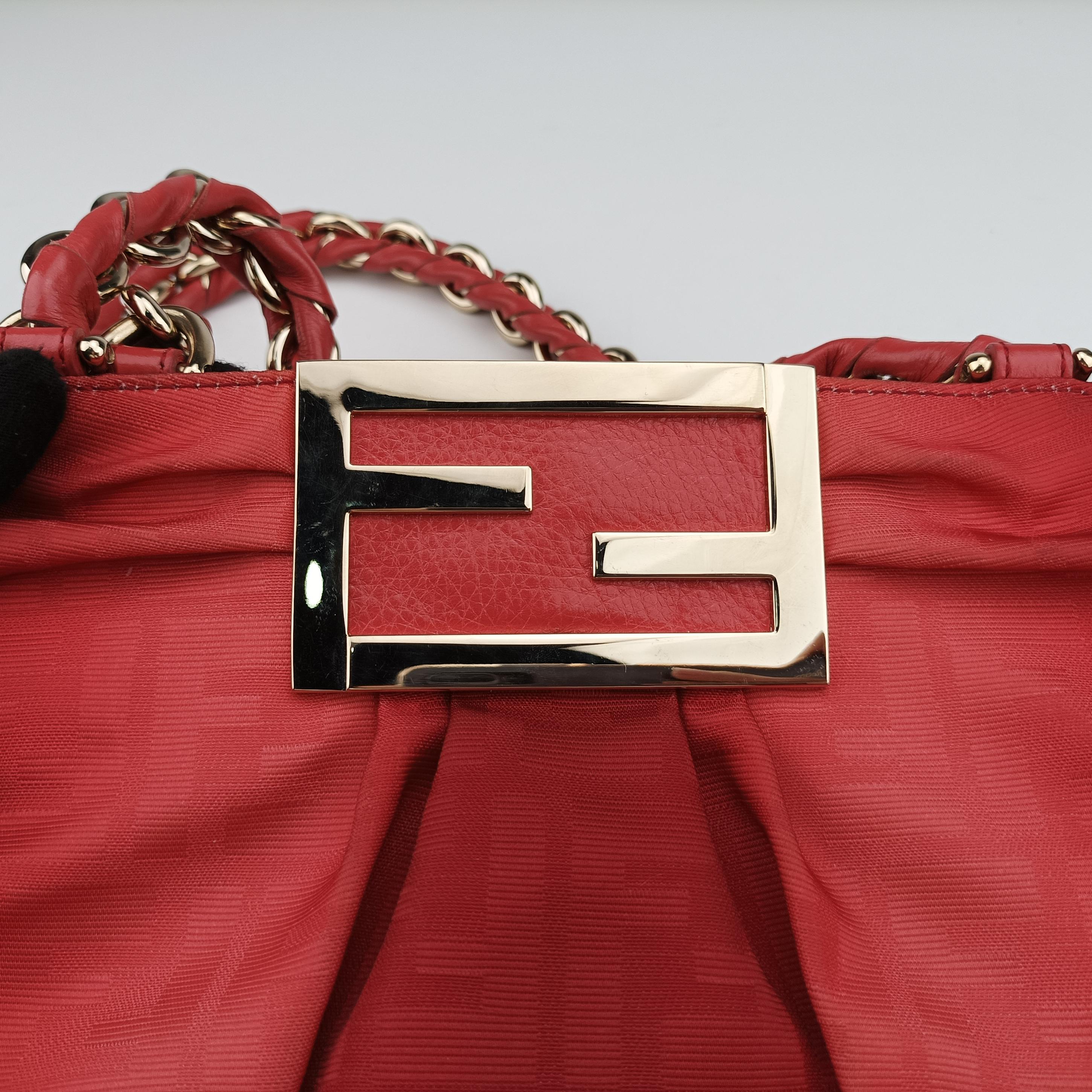 Mia Red fabric 8BR615 2516-8BR615.CFE-099ミア レッド ジャガード 8BR615 2516-8BR615.CFE-099