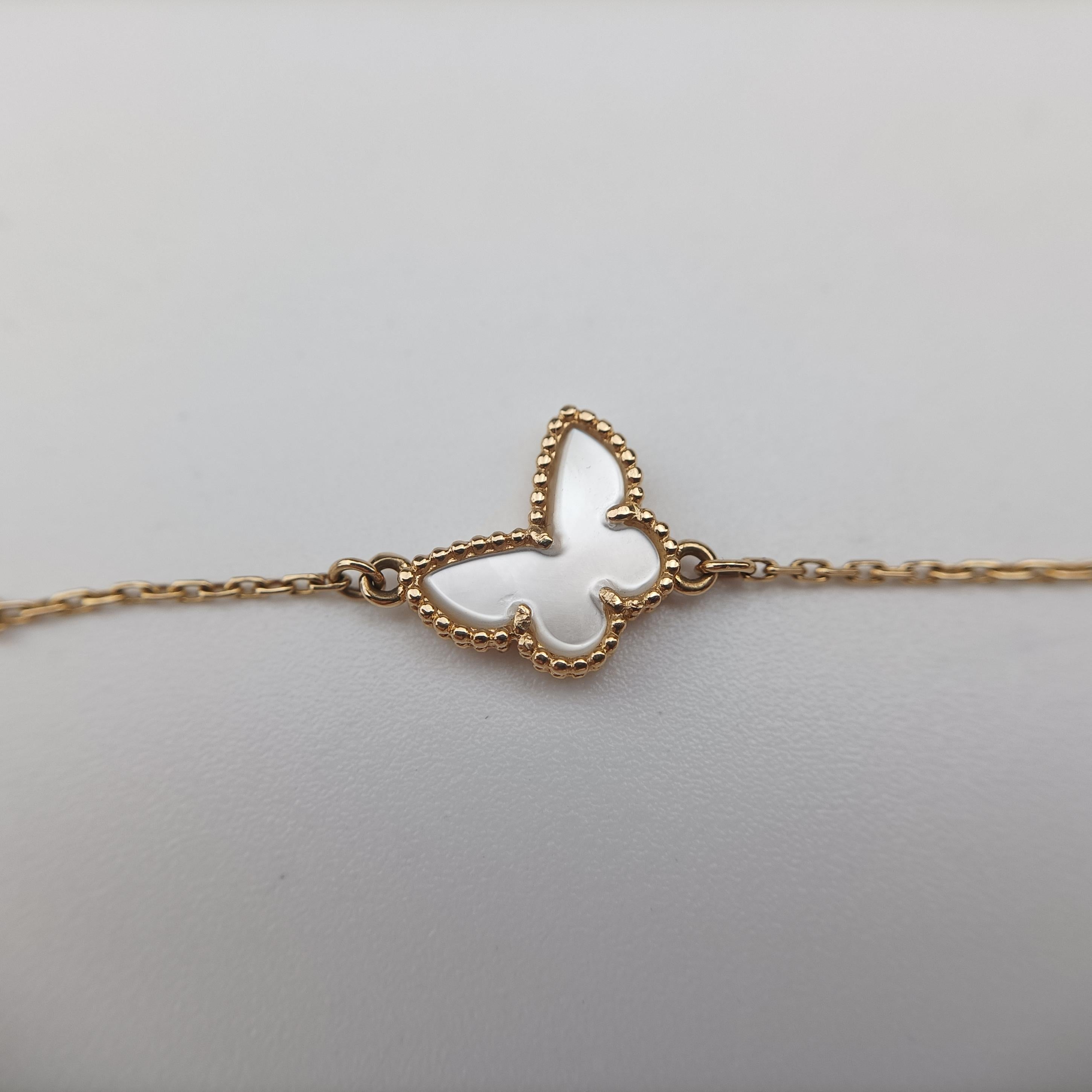 Sweet Alhambra Papillon White×golden AU750 ARF69000 JE489574スウィートアルハンブラ パピヨン ホワイト×ゴールド AU750 ARF69000 JE489574