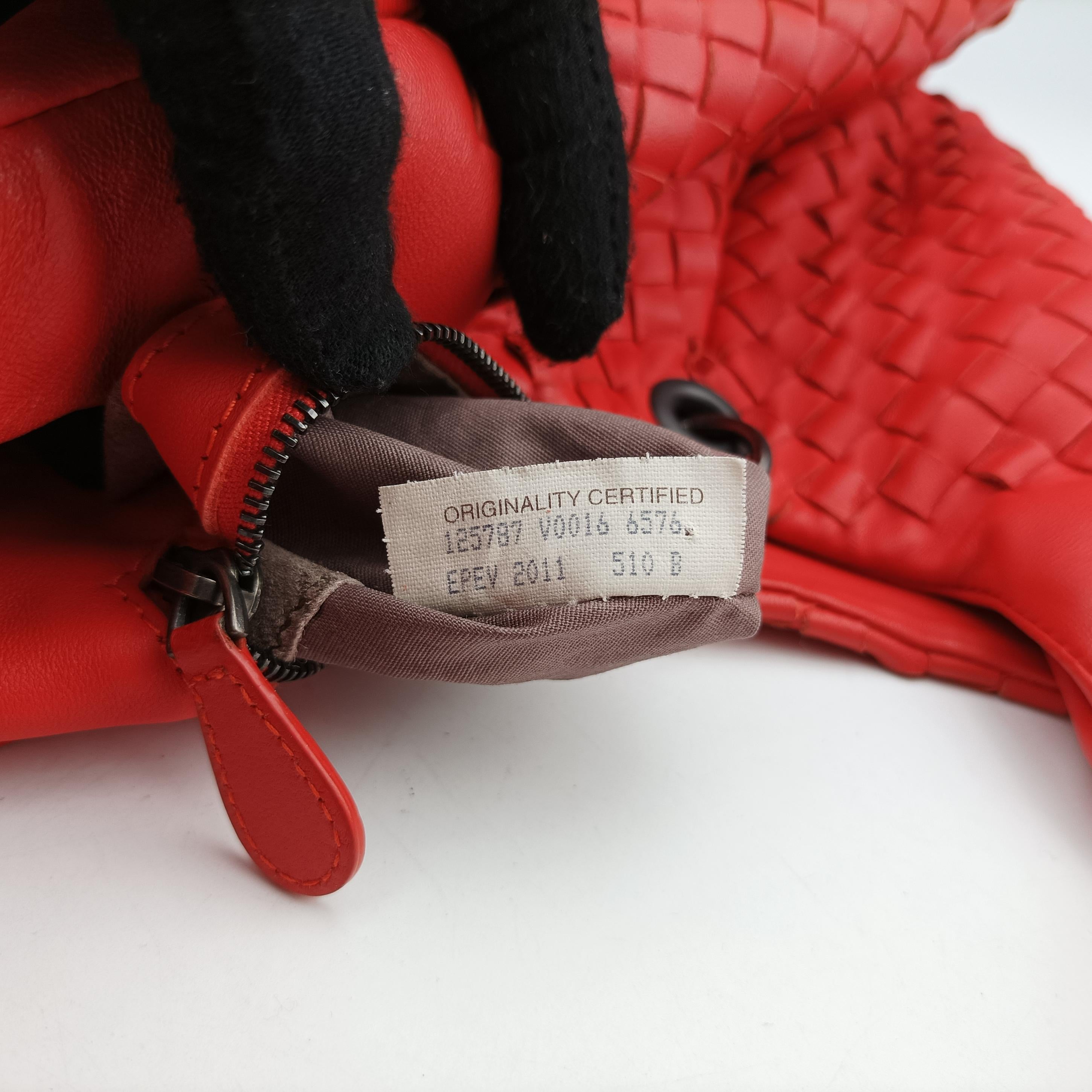 CAMPANA Intrecciato Red lambskin 125787 V0016 6576 EPEV 2011 510 Bカンパーナ イントレチャート レッド ラムスキン 125787 V0016 6576 EPEV 2011 510 B