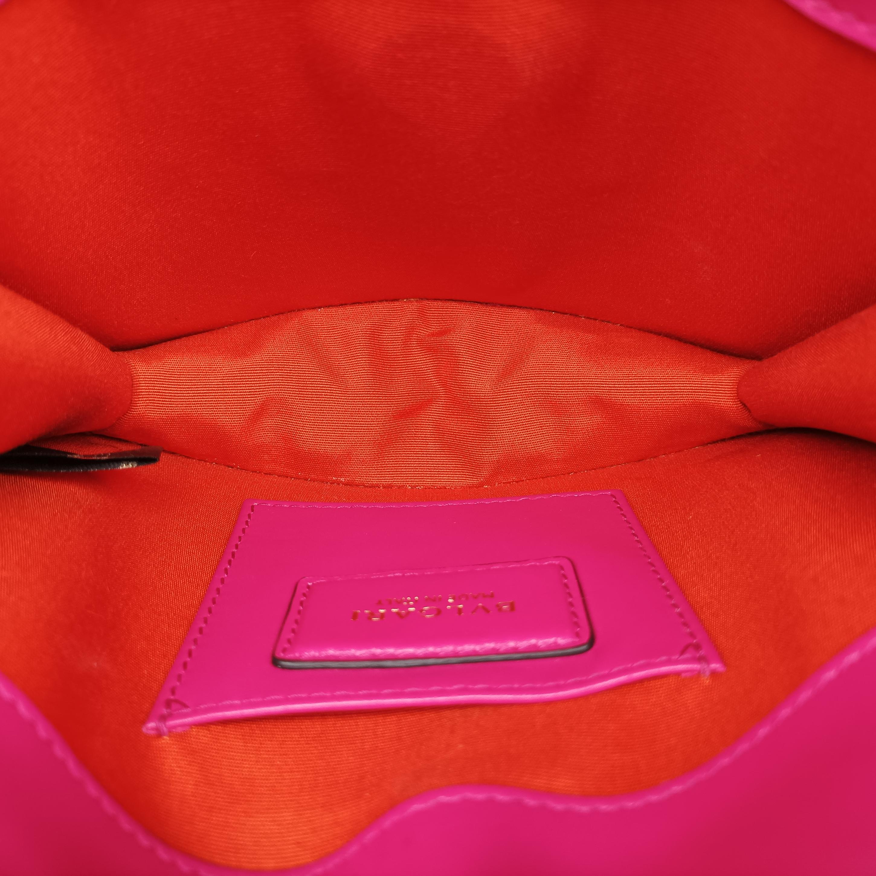 SERPENTI FOREVER Rose Leather DG.M16.282271セルペンティ フォーエバー ローズ レッド レザー DG.M16.282271