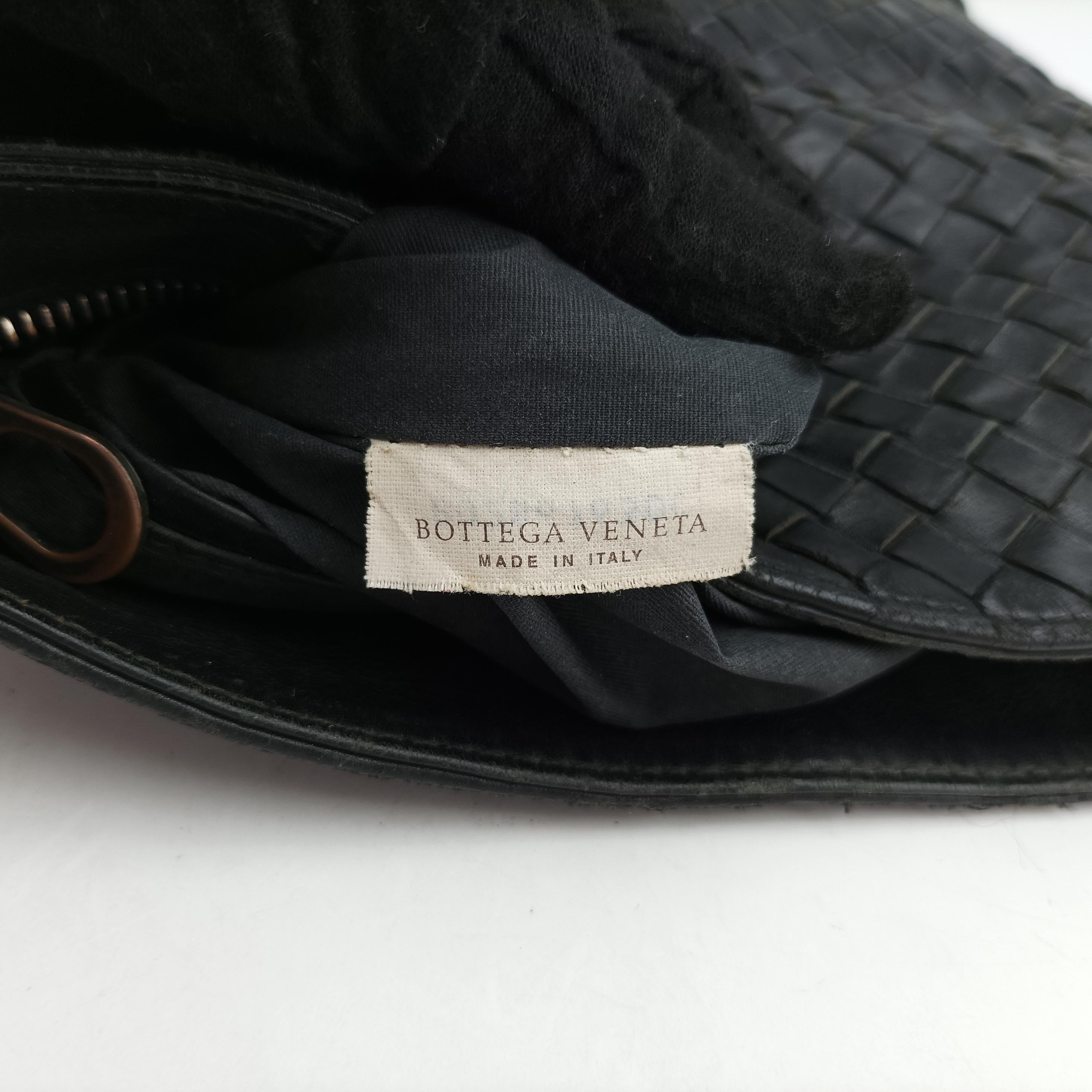 Intrecciato Black lambskin B02867630Cイントレチャート ブラック ラムスキン B02867630C