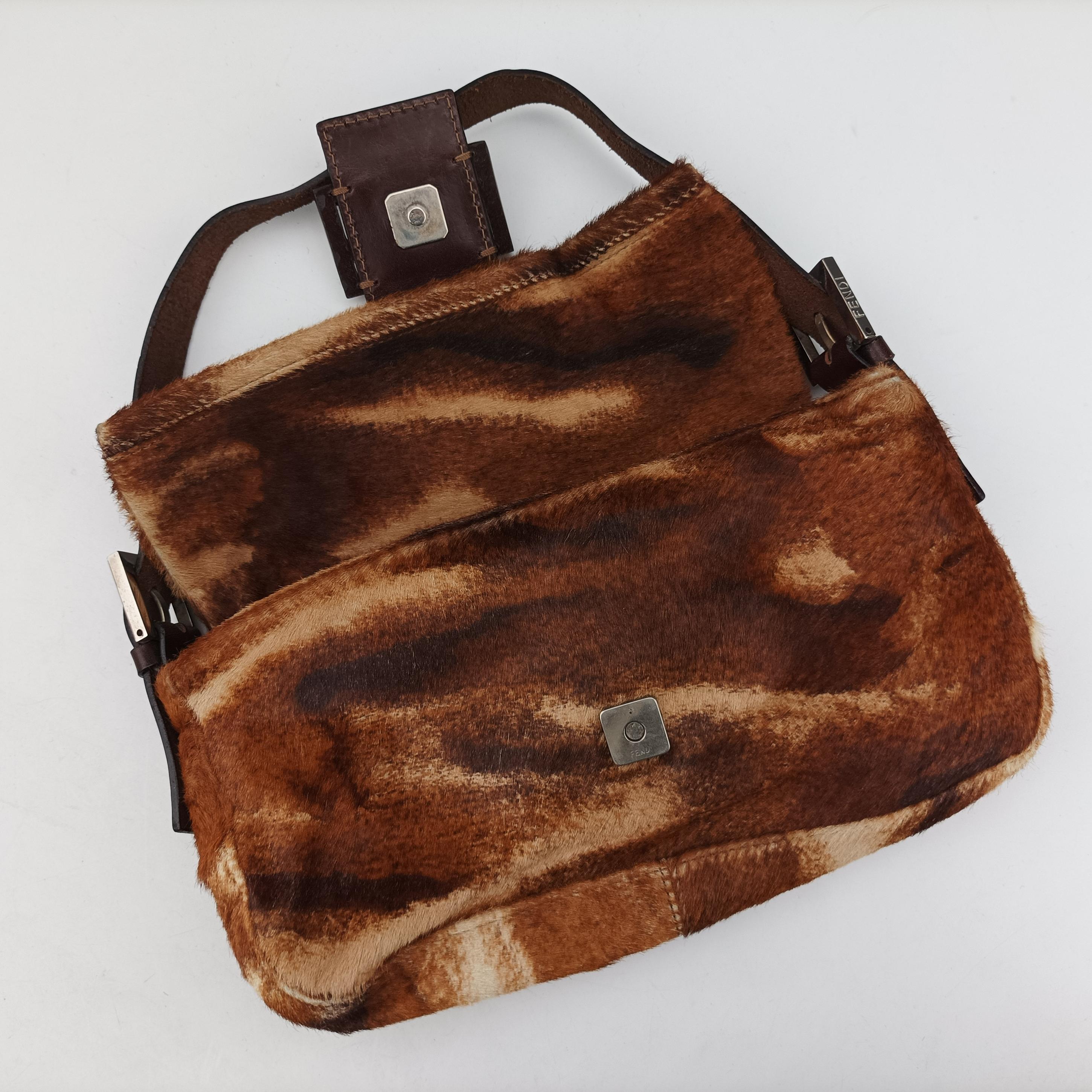 Baguette Brown×Multicolour ponyhair 26424 2372-26424-01-9マンマバケット ブラウン×マルチカラー ハラコ 26424 2372-26424-01-9