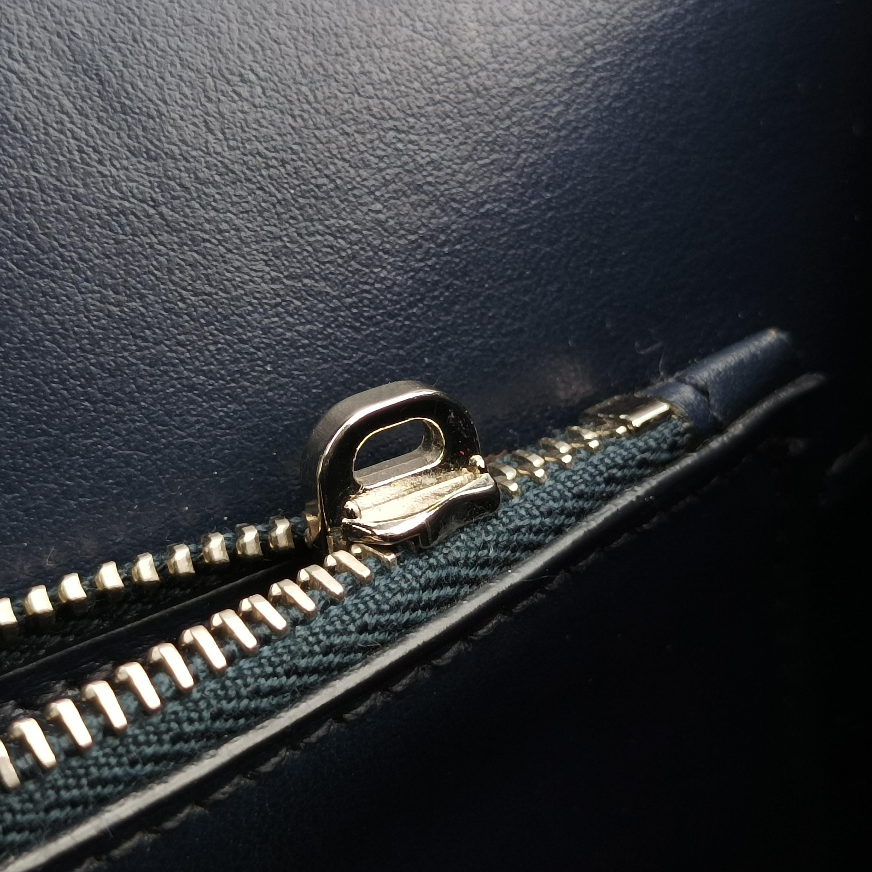 Monochrome navy SAFFIANO Leather 59モノクロ ネイビー サフィアーノレザー 59