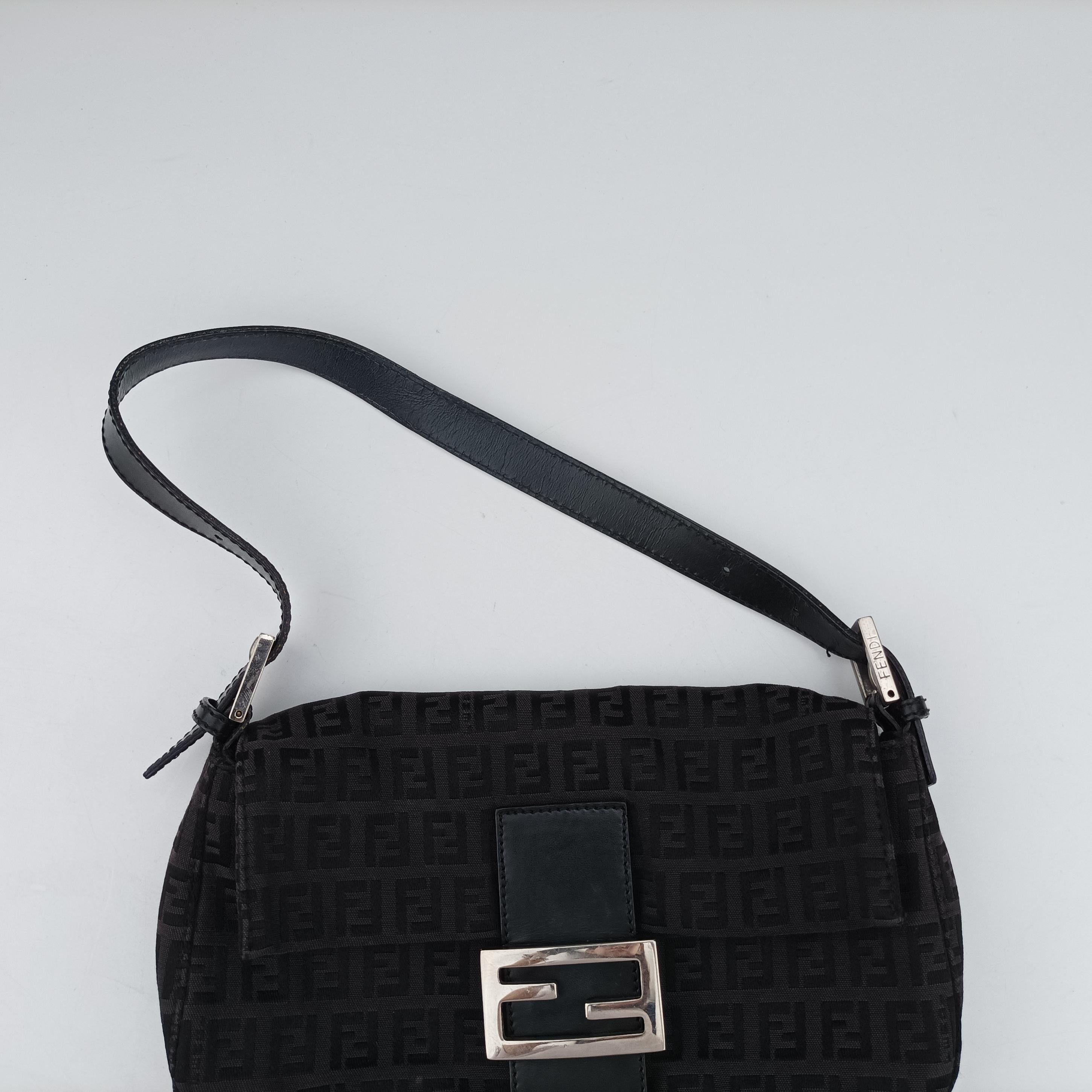 Baguette Zucchino Black canvas 8BR000 2288 8BR000 029マンマバケット ブラック キャンバス 8BR000 2288 8BR000 029