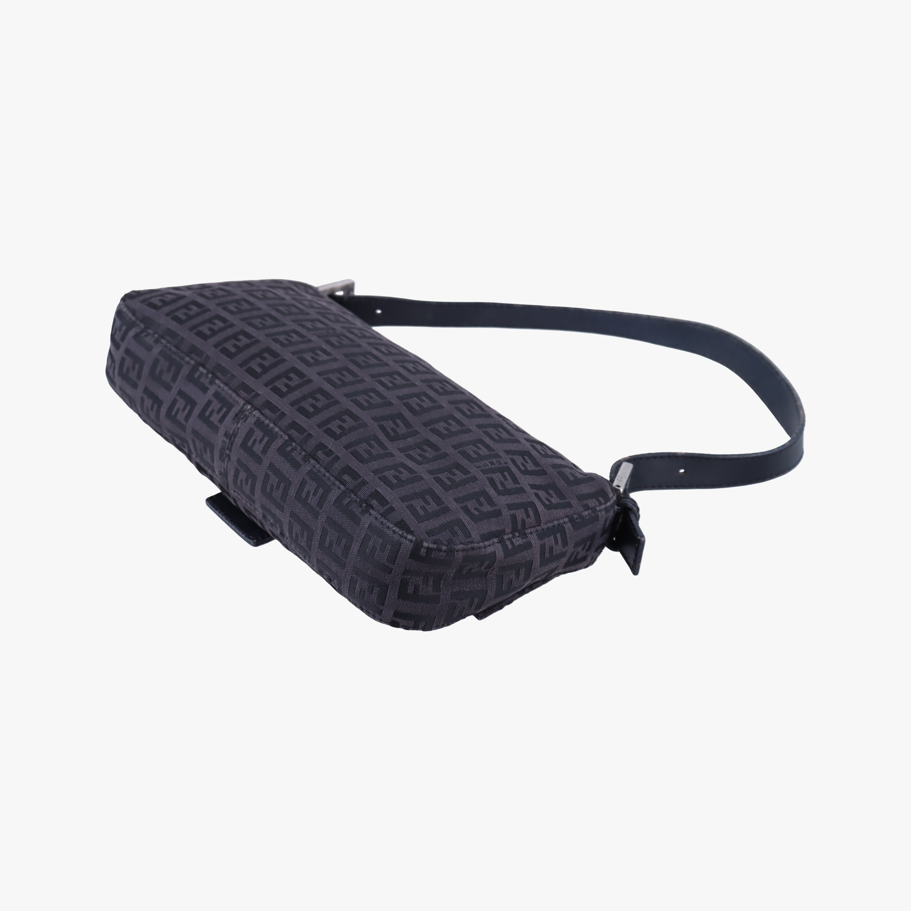 Baguette Zucchino Black canvas 8BR000 2288 8BR000 029マンマバケット ブラック キャンバス 8BR000 2288 8BR000 029