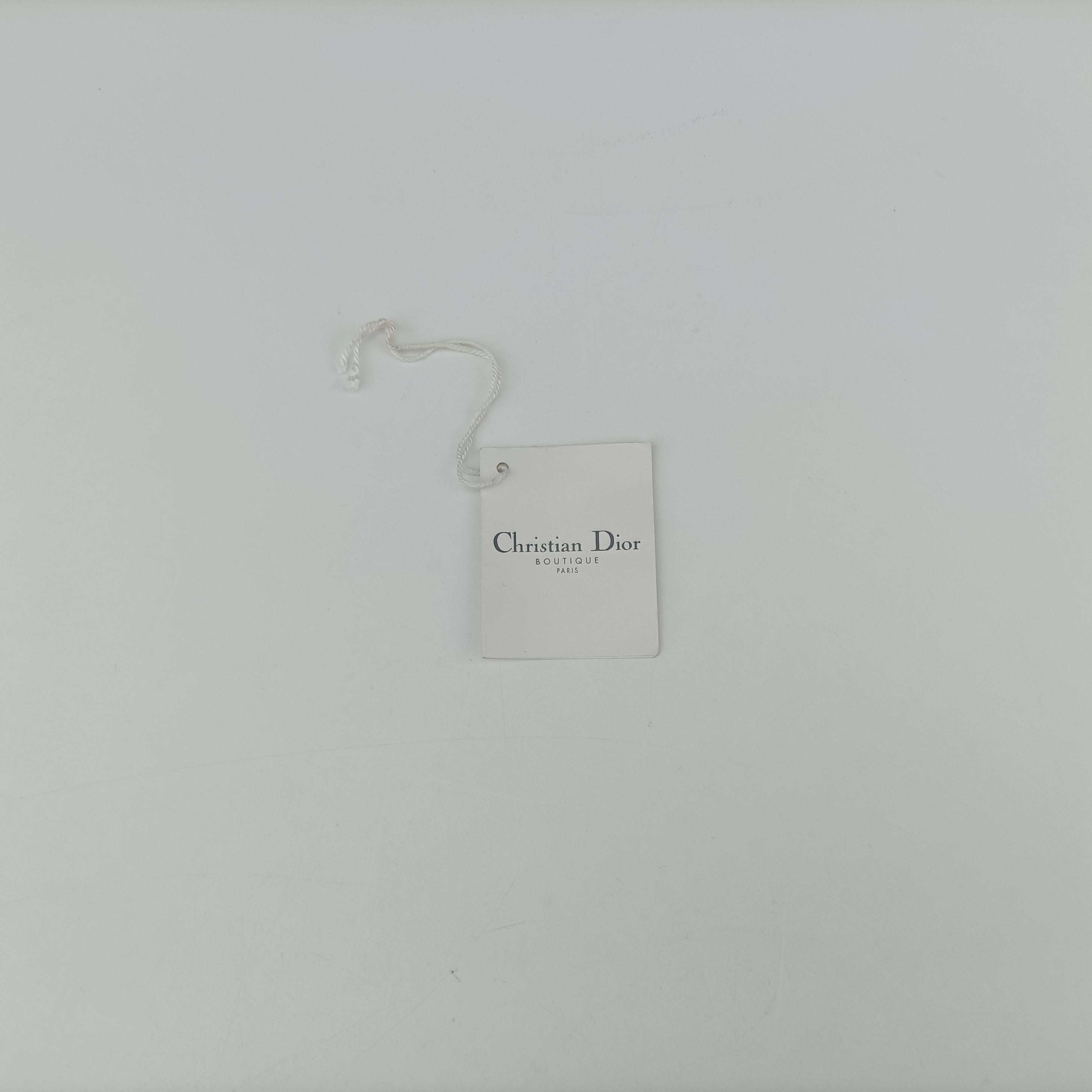 Lady Dior Avenue Tote Beige lambskin 96-MA-1027レディ ディオール アベニュー トート ベージュ ラムスキン 96-MA-1027