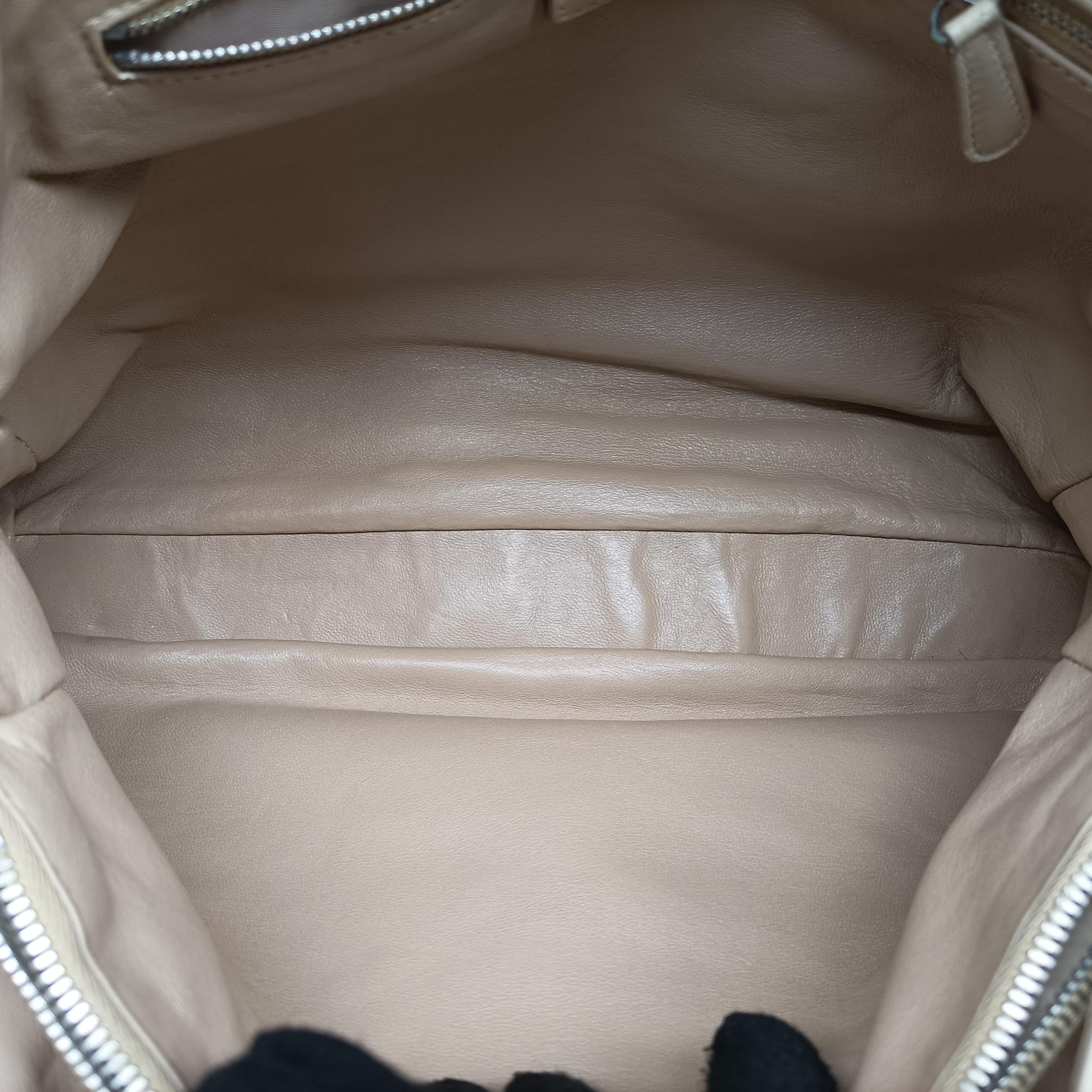 Lady Dior Avenue Tote Beige lambskin 96-MA-1027レディ ディオール アベニュー トート ベージュ ラムスキン 96-MA-1027