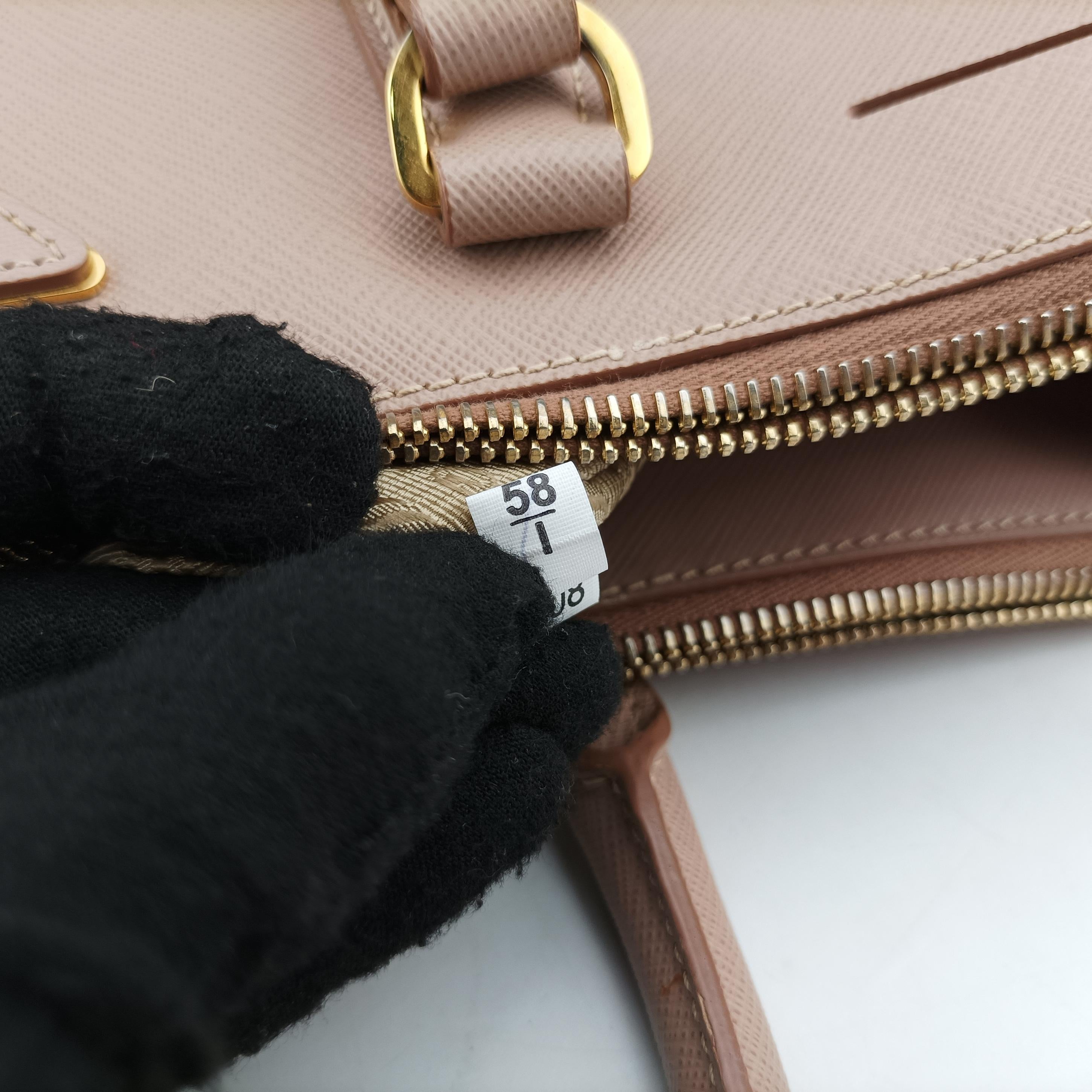 Galleria Pink SAFFIANO Leather BN1786 58/I 208ガレリア ピンク サフィアーノレザー BN1786 58/I 208