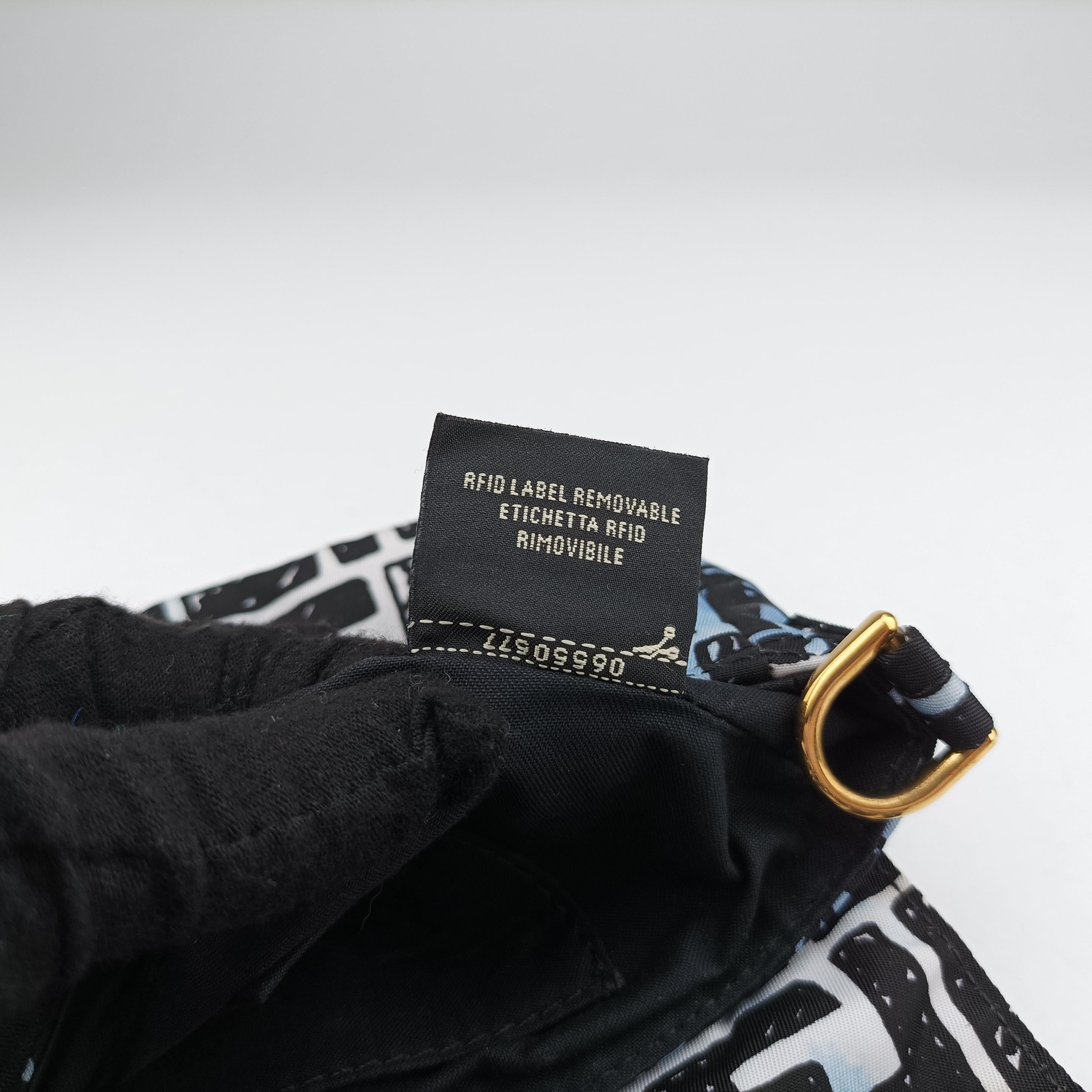 Mamma Bucket Black×Multicolour Nylon 8BR784 8BR784 ADBD 209-0501マンマバケット ブラック×マルチカラー ナイロン 8BR784 8BR784 ADBD 209-0501