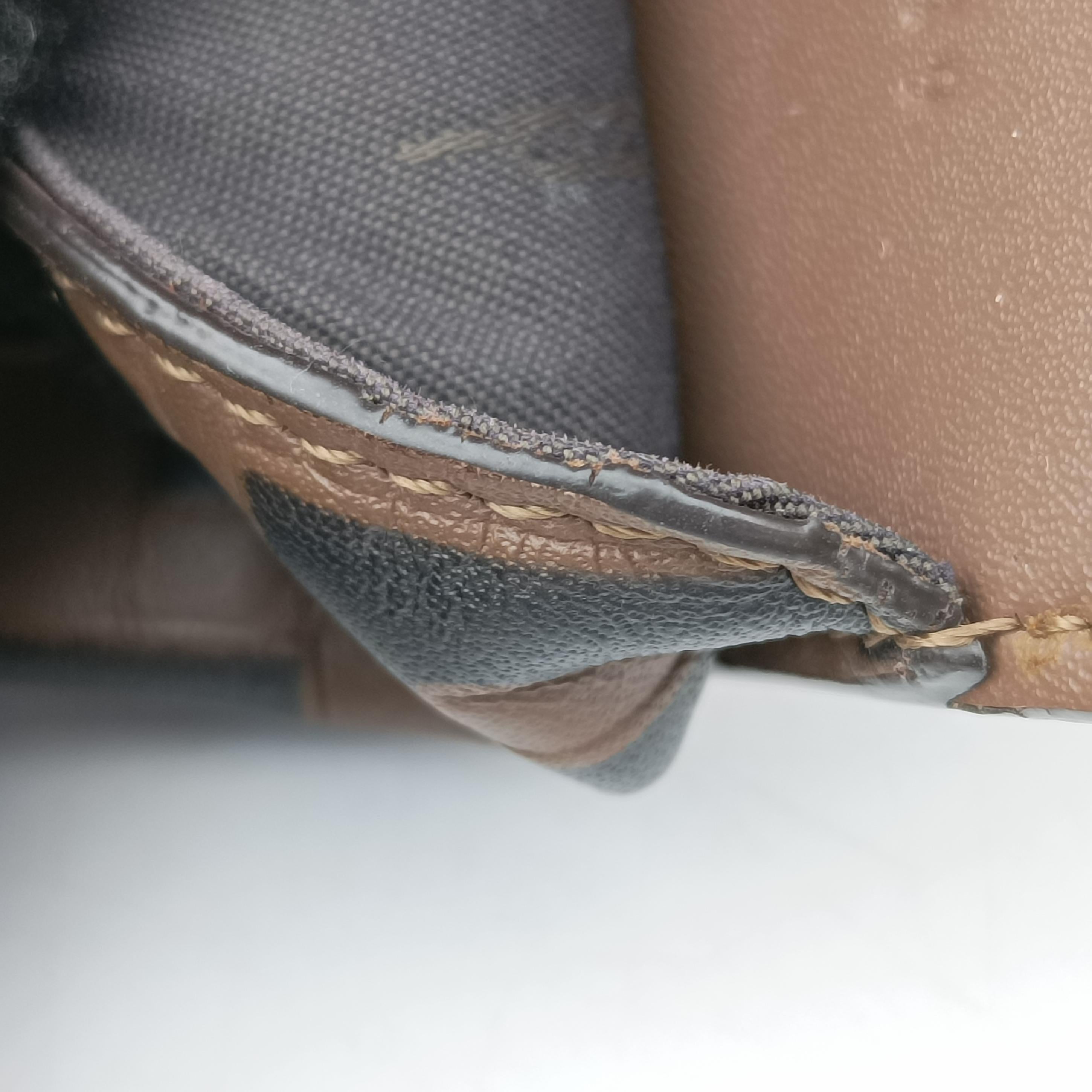 F is smartphone pouch Brown Leather 8M0443 8M0443-AAFM-229-2449エフイズ スマホポーチ ブラウン レザー 8M0443 8M0443-AAFM-229-2449