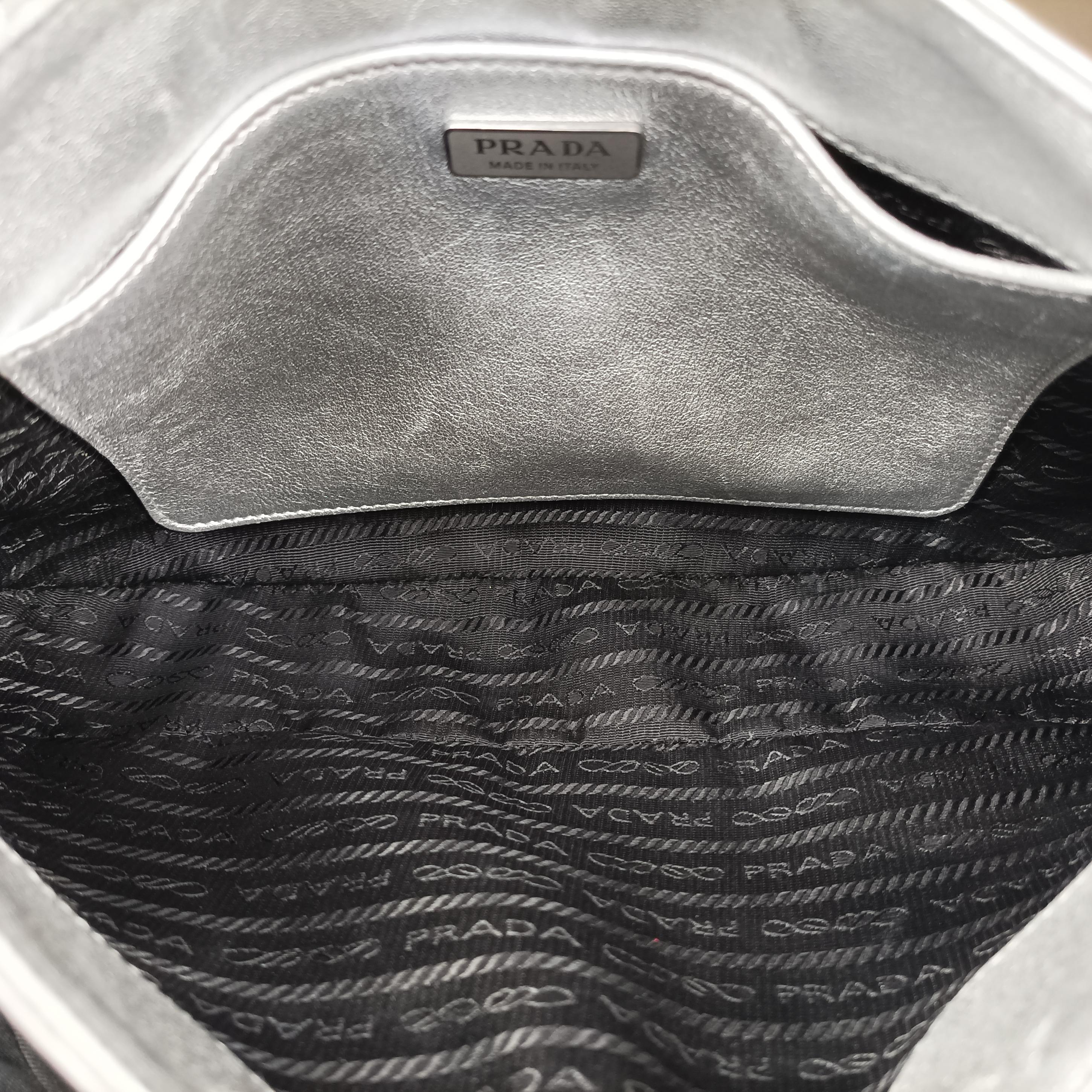 Cleo Silver Enamel 1BC499 7/1クレオ ホーボー シルバー エナメル 1BC499 7/1