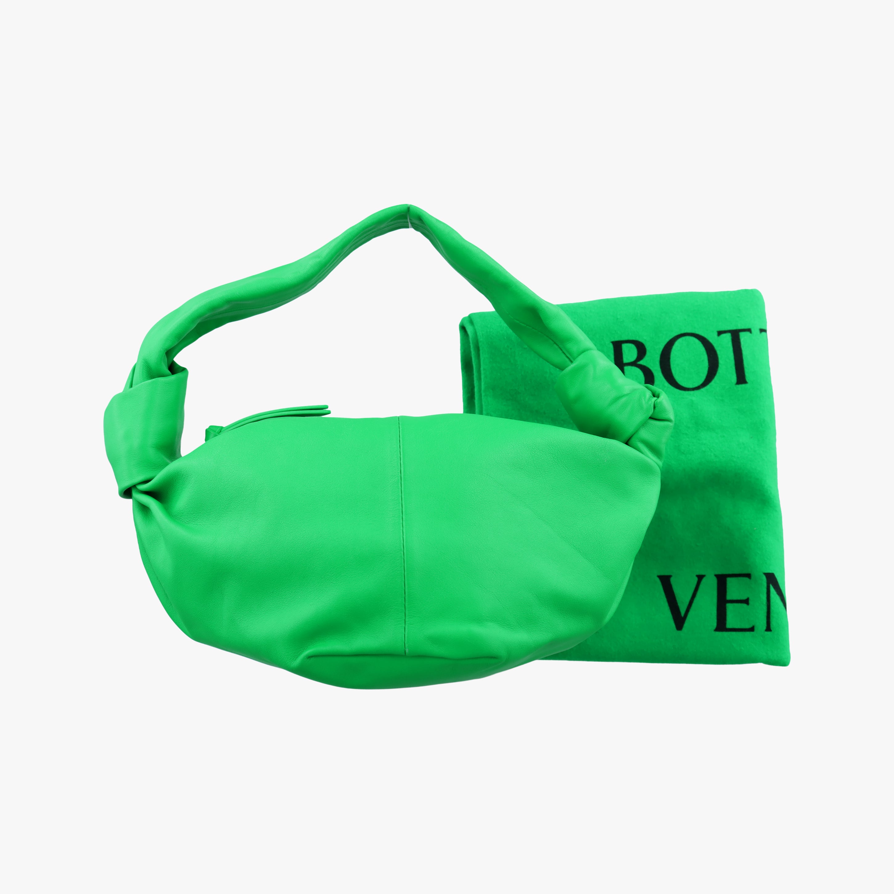 Double Knot Green lambskin P02569837Yダブルノット グリーン ラムスキン P02569837Y