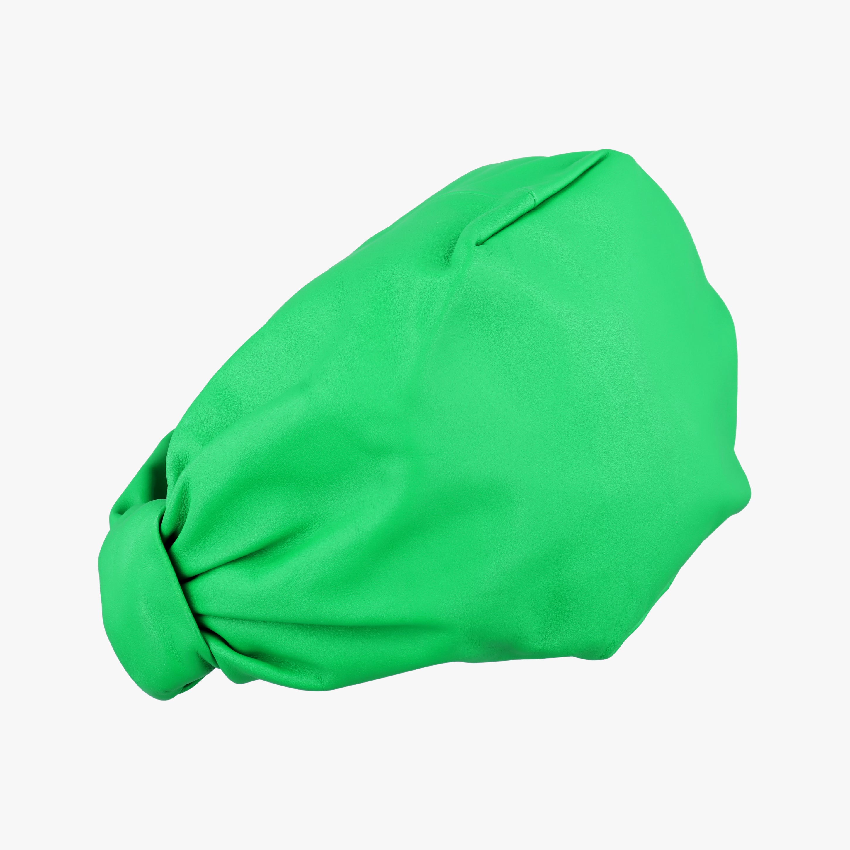 Double Knot Green lambskin P02569837Yダブルノット グリーン ラムスキン P02569837Y