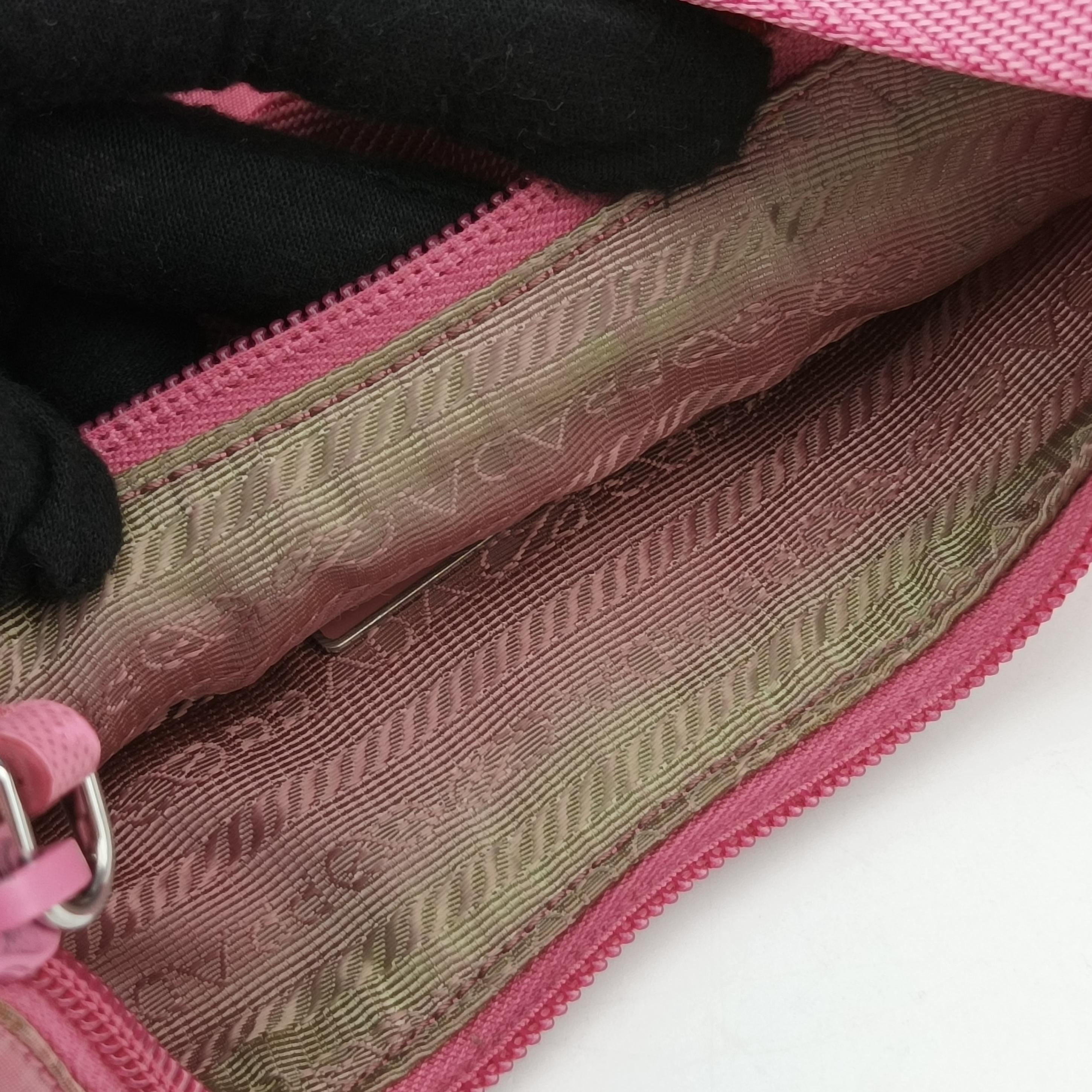 Re-Edition2000 Pink nylon 1NE515 31/A3Re Edition 2000 ミニ ピンク ナイロン 1NE515 31/A3