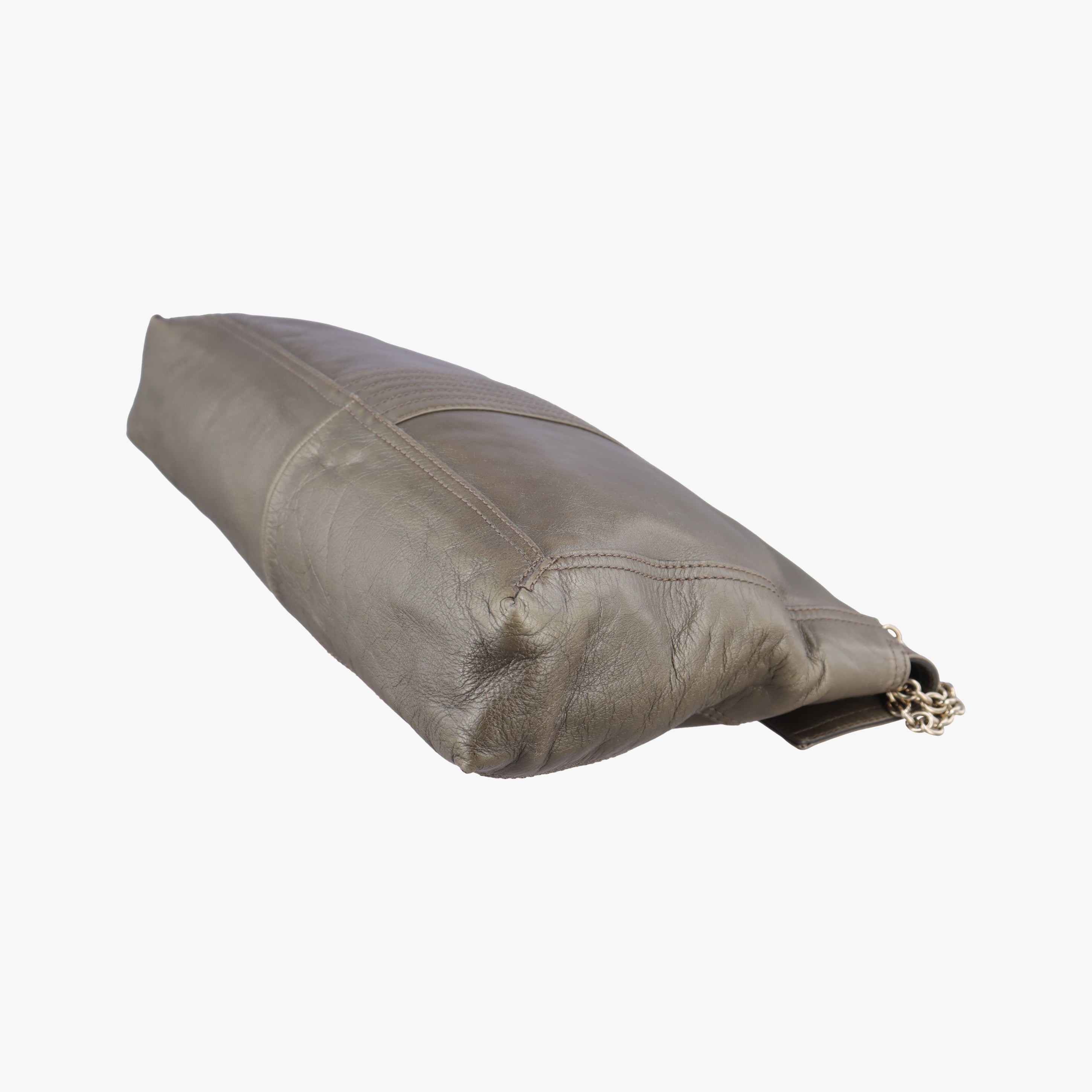 Maxi Baguette Flap Golden Leather 8BT143 8BT143-GTK 119-2566ズッカ マキシバゲット ゴールド レザー 8BT143 8BT143-GTK 119-2566