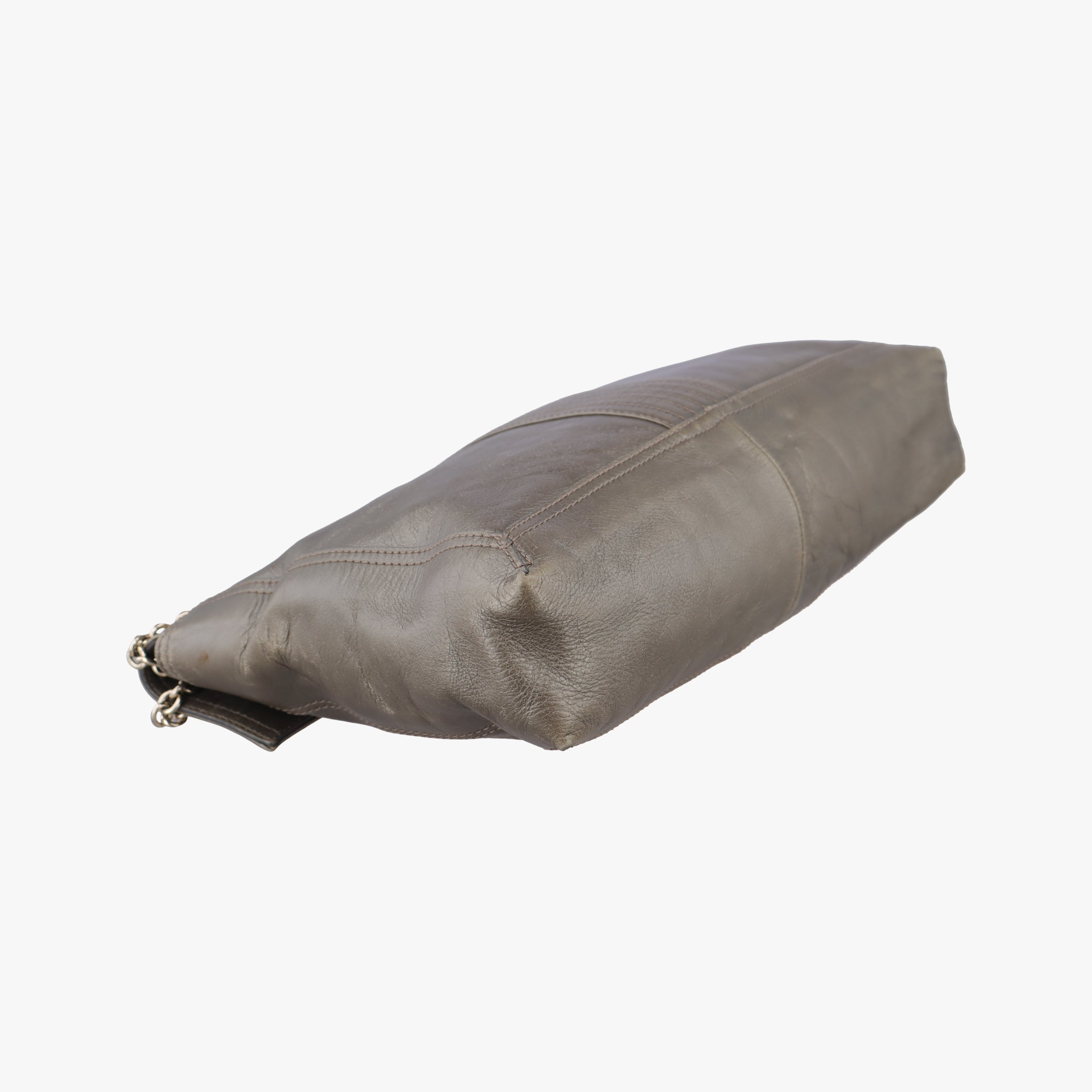 Maxi Baguette Flap Golden Leather 8BT143 8BT143-GTK 119-2566ズッカ マキシバゲット ゴールド レザー 8BT143 8BT143-GTK 119-2566