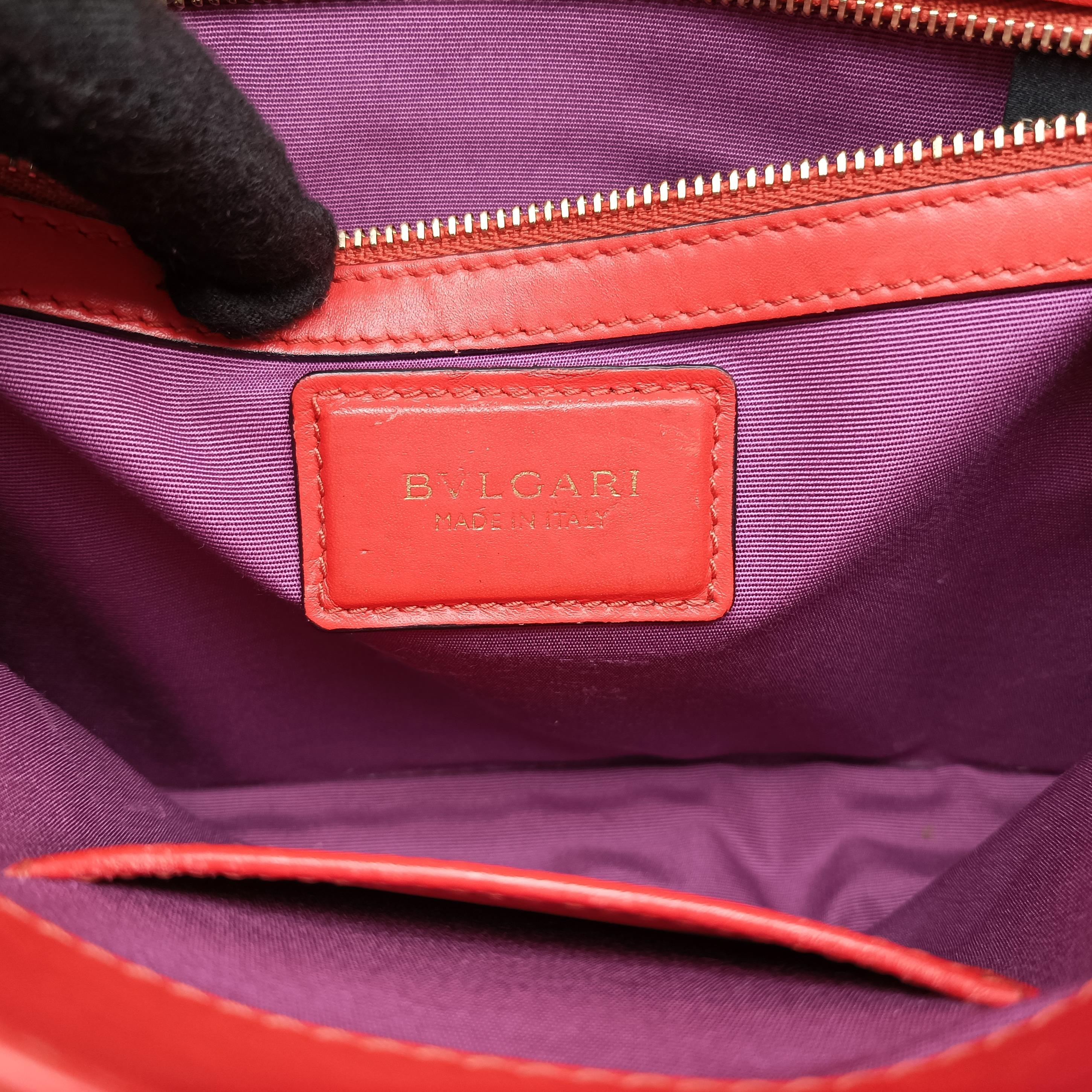 Serpenti Forever Red leather AX.E15.39188セルペンティ フォーエバー レッド レザー AX.E15.39188