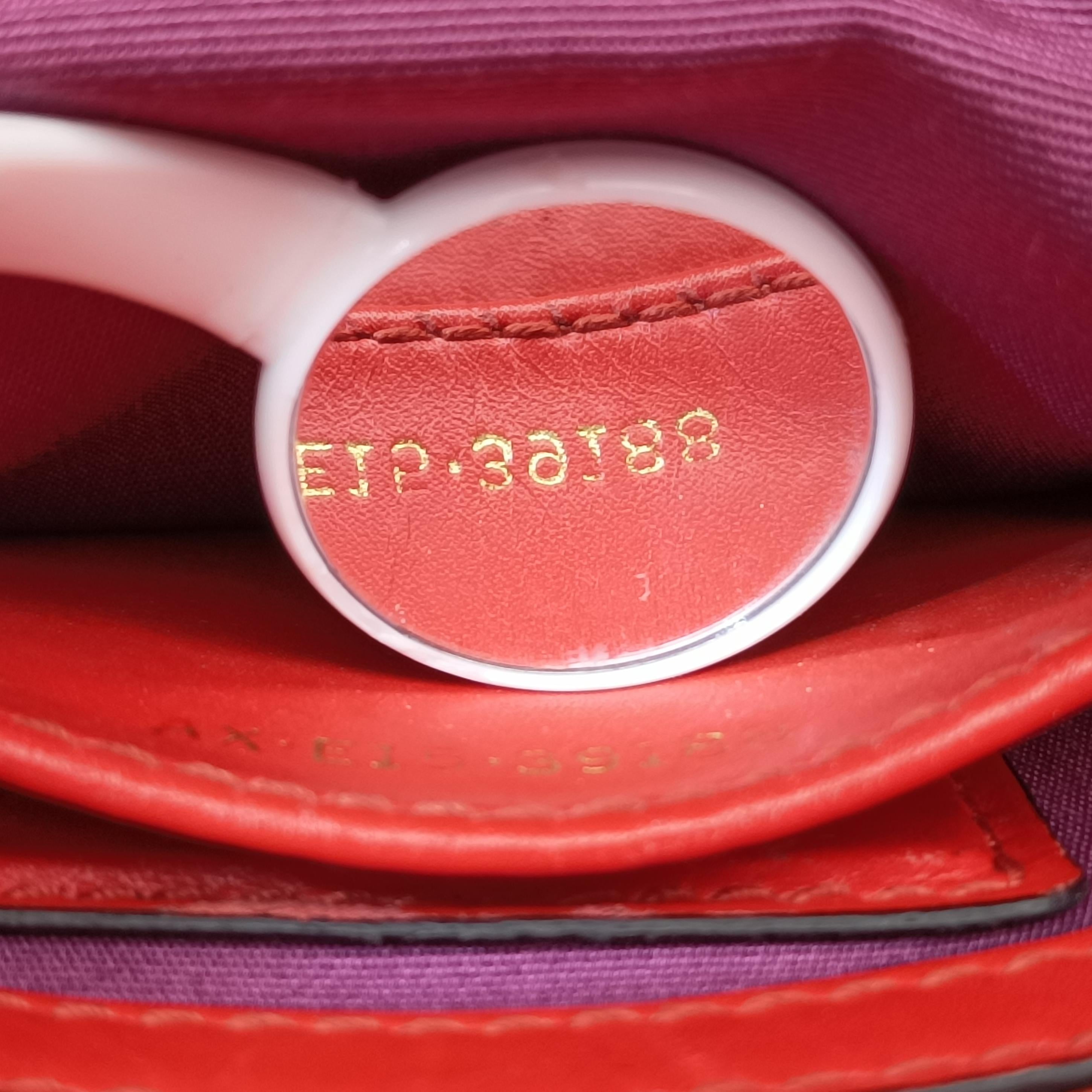 Serpenti Forever Red leather AX.E15.39188セルペンティ フォーエバー レッド レザー AX.E15.39188