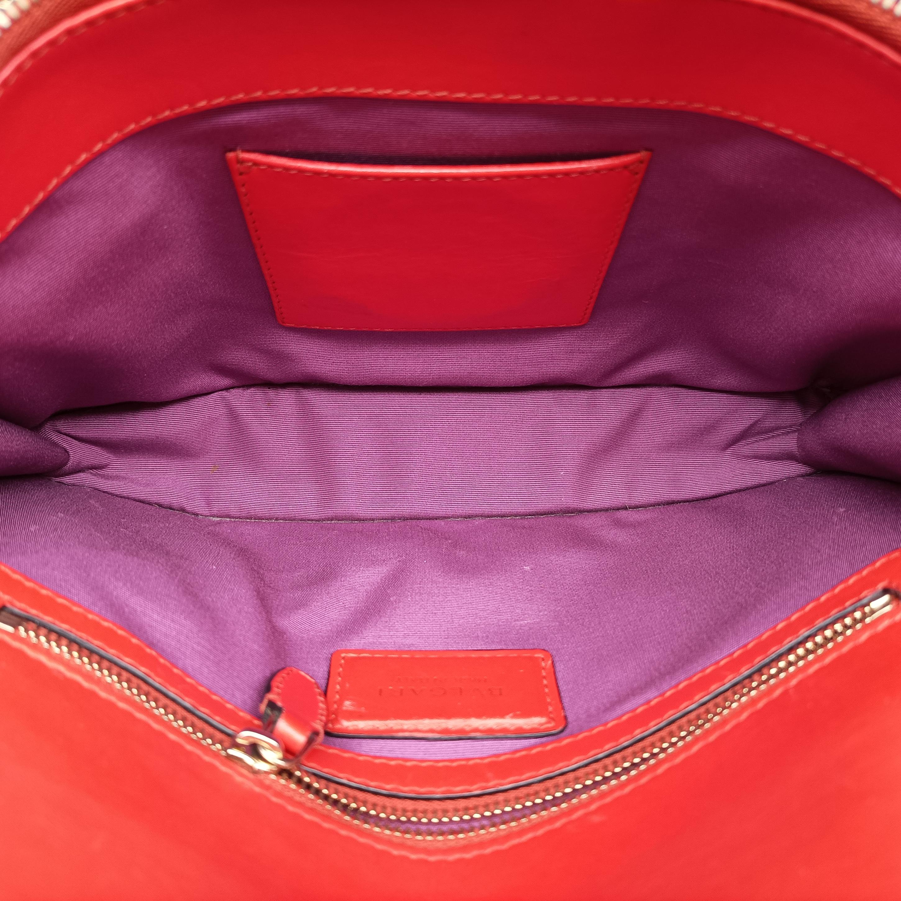 Serpenti Forever Red leather AX.E15.39188セルペンティ フォーエバー レッド レザー AX.E15.39188