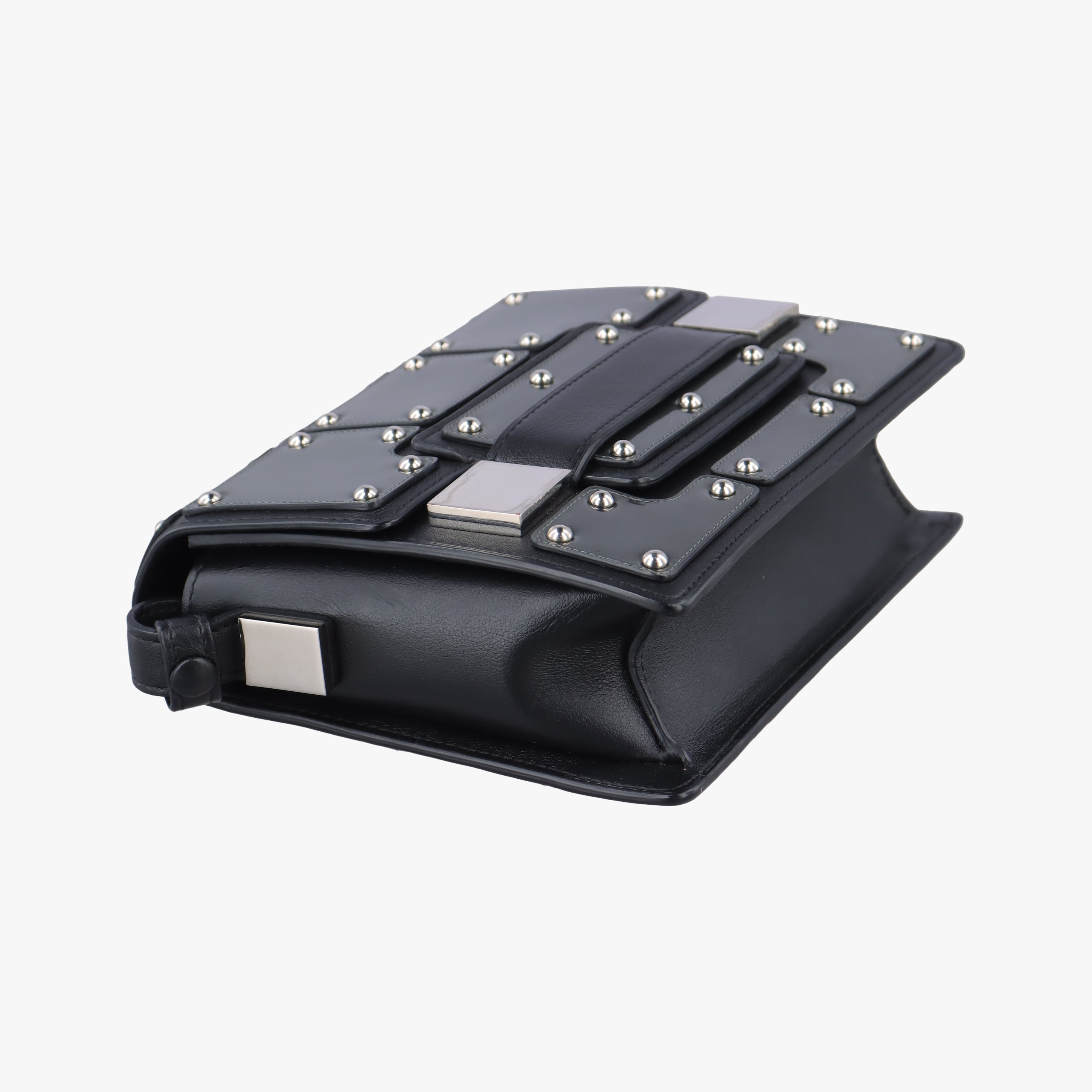 Iron Shield Madame Mini Black leather G06Aアイアンシールドマダムミニ ブラック レザー G06A