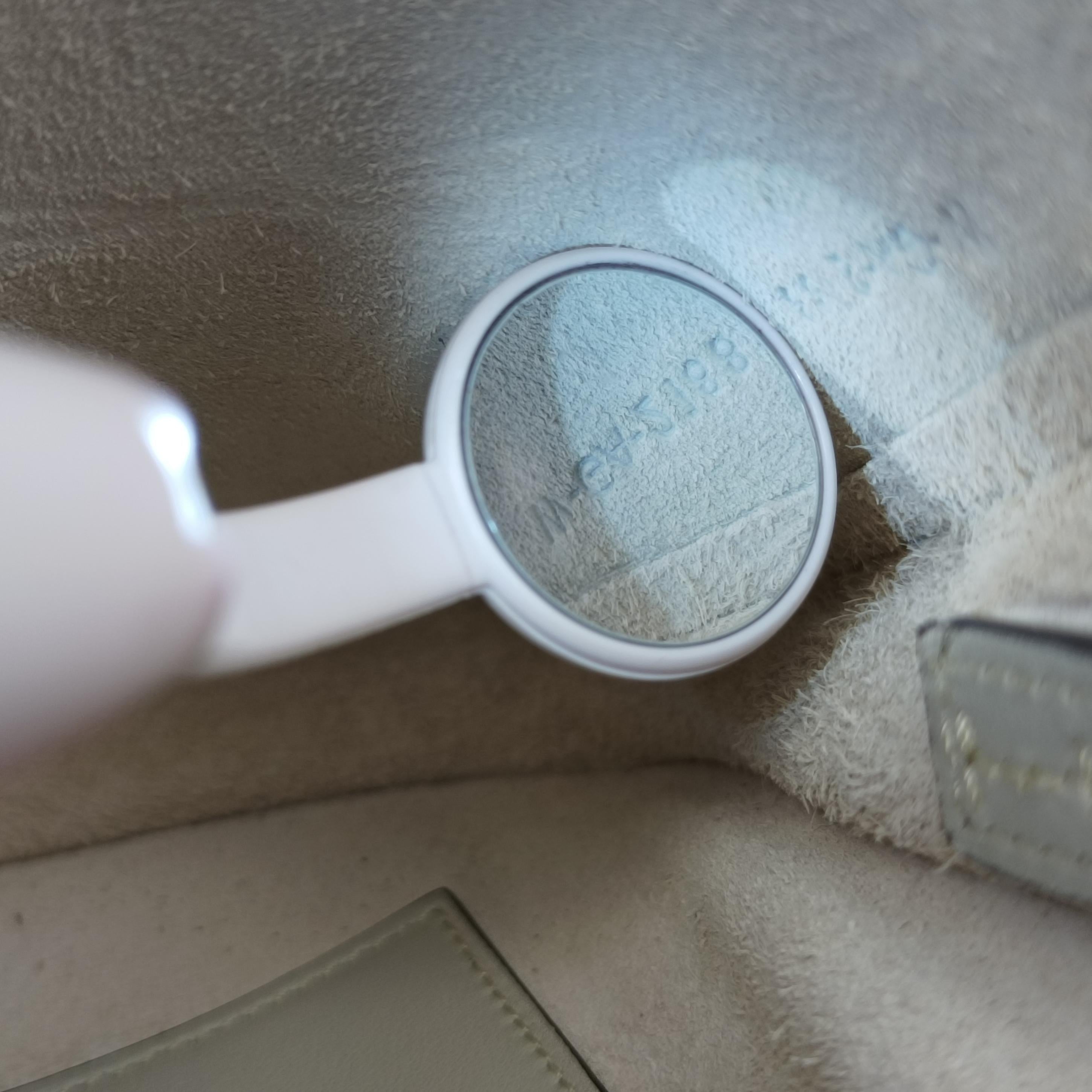 Symmetrical White Leather W-GA-2188シンメトリカル ホワイト レザー W-GA-2188