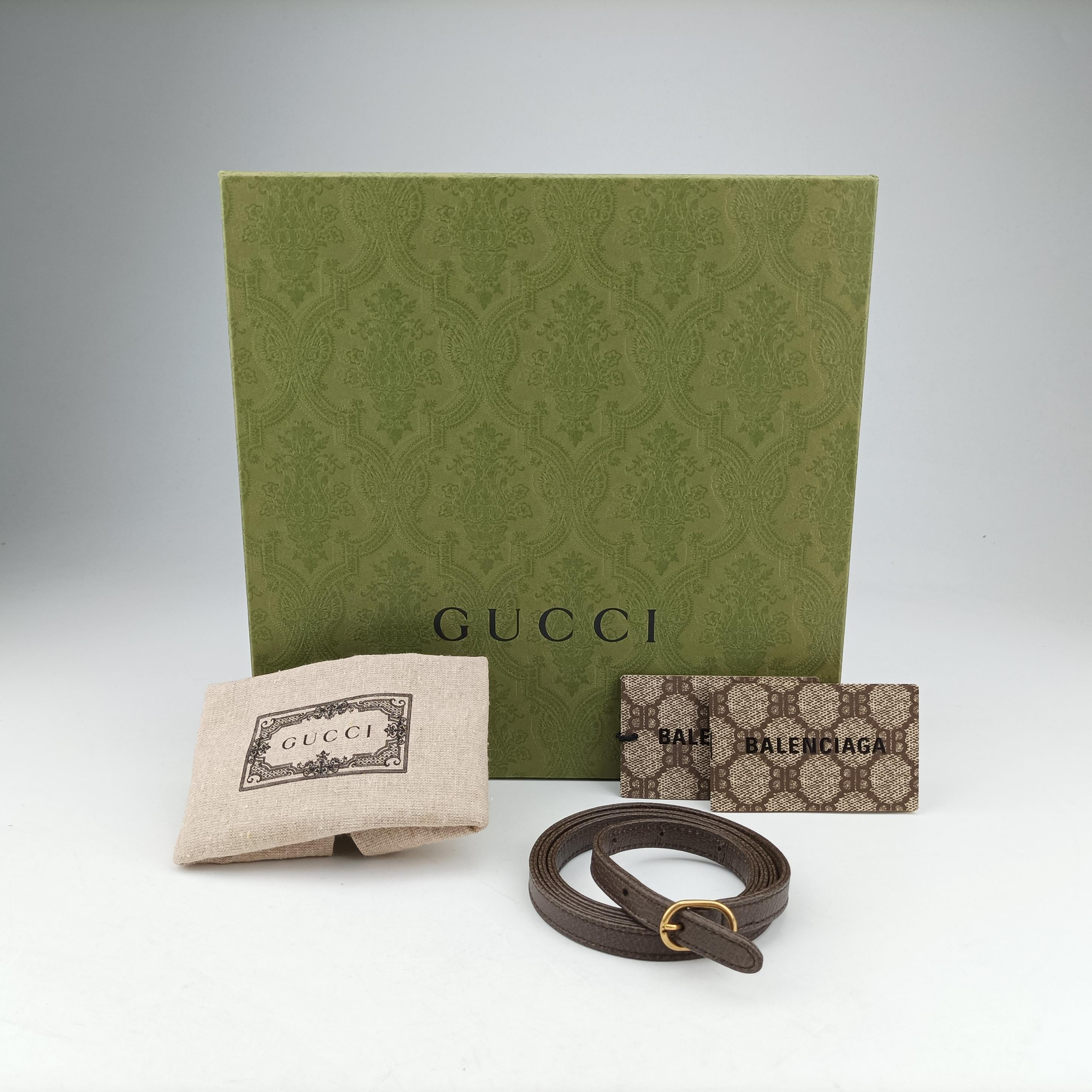 GG Supreme Brown PVC coated canvas leather 680132.0001.R.493075GGスプリーム ブラウン PVCコーティングキャンバス レザー 680132.0001.R.493075