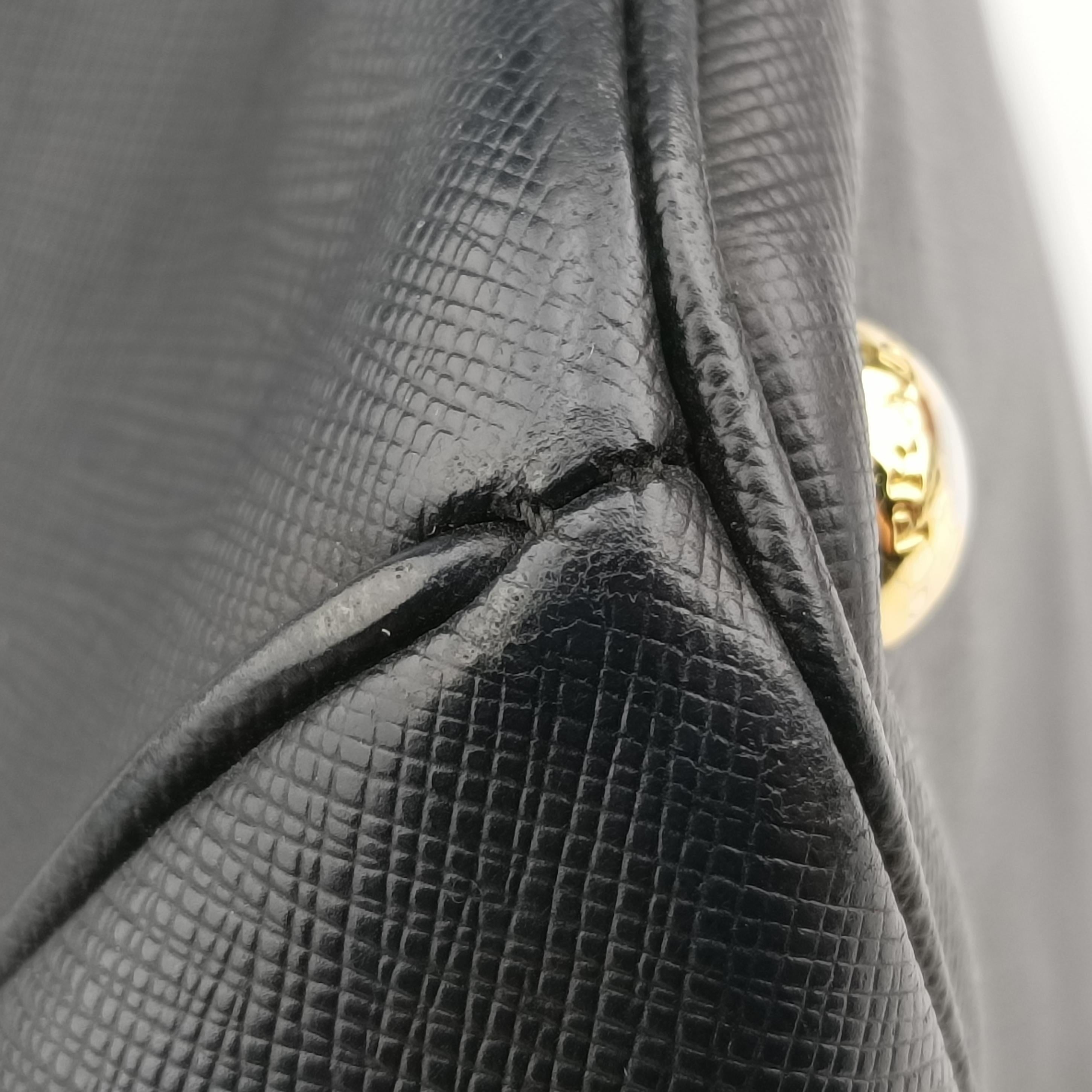 Galleria Black SAFFIANO Leather 1BA274 117ガレリア ブラック サフィアーノレザー 1BA274 117