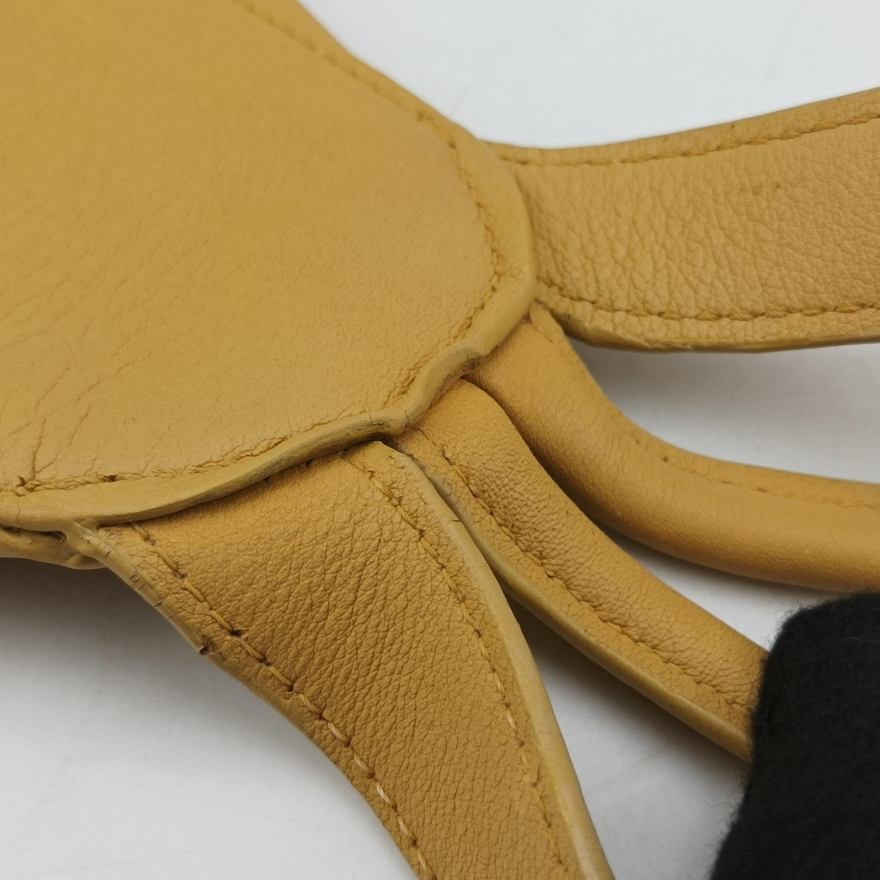 Anton sling Yellow Leather L26アントン スリング イエロー レザー L26