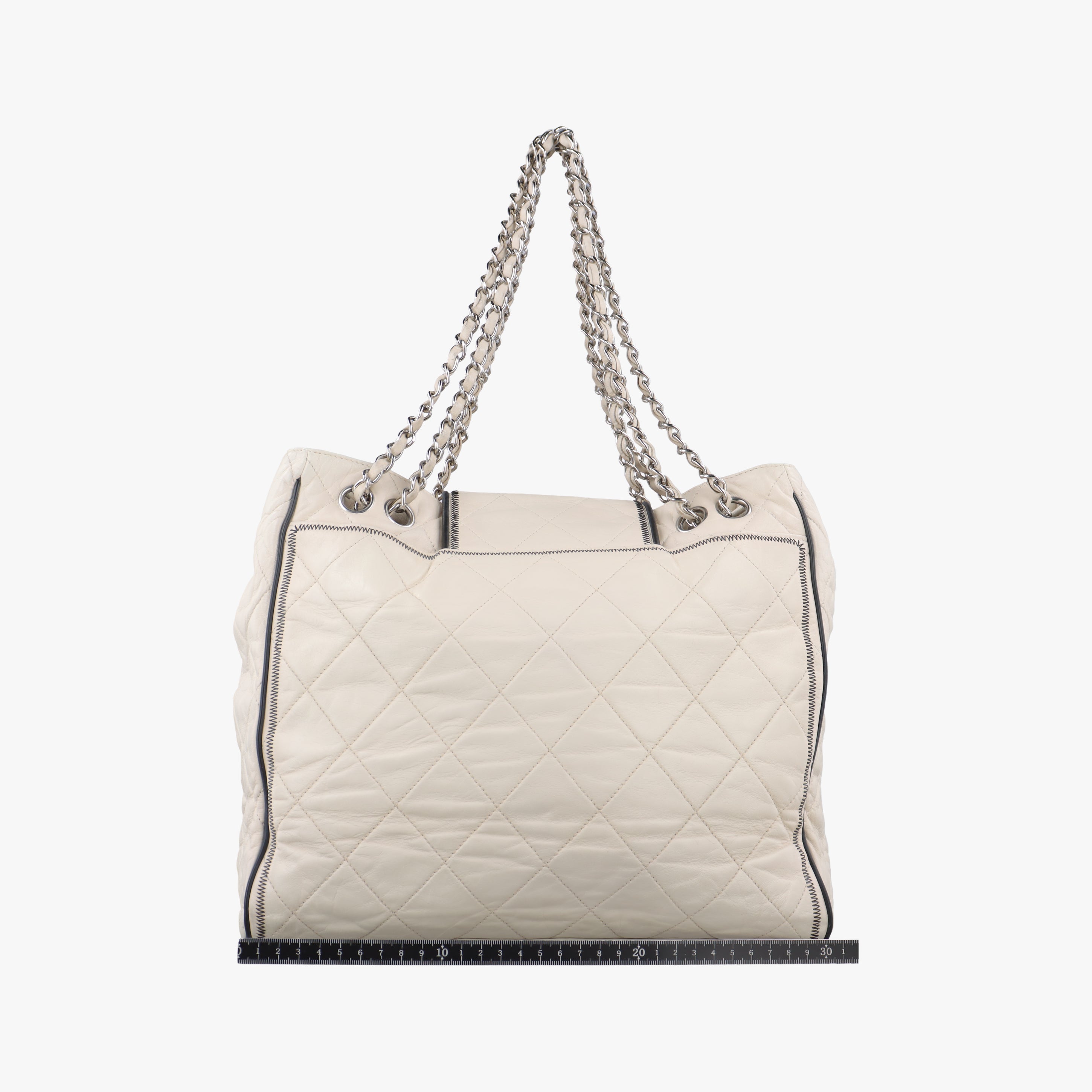 East West 2.55 White lambskin A37696 12135411イーストウエスト2.55 ホワイト ラムスキン A37696 12135411