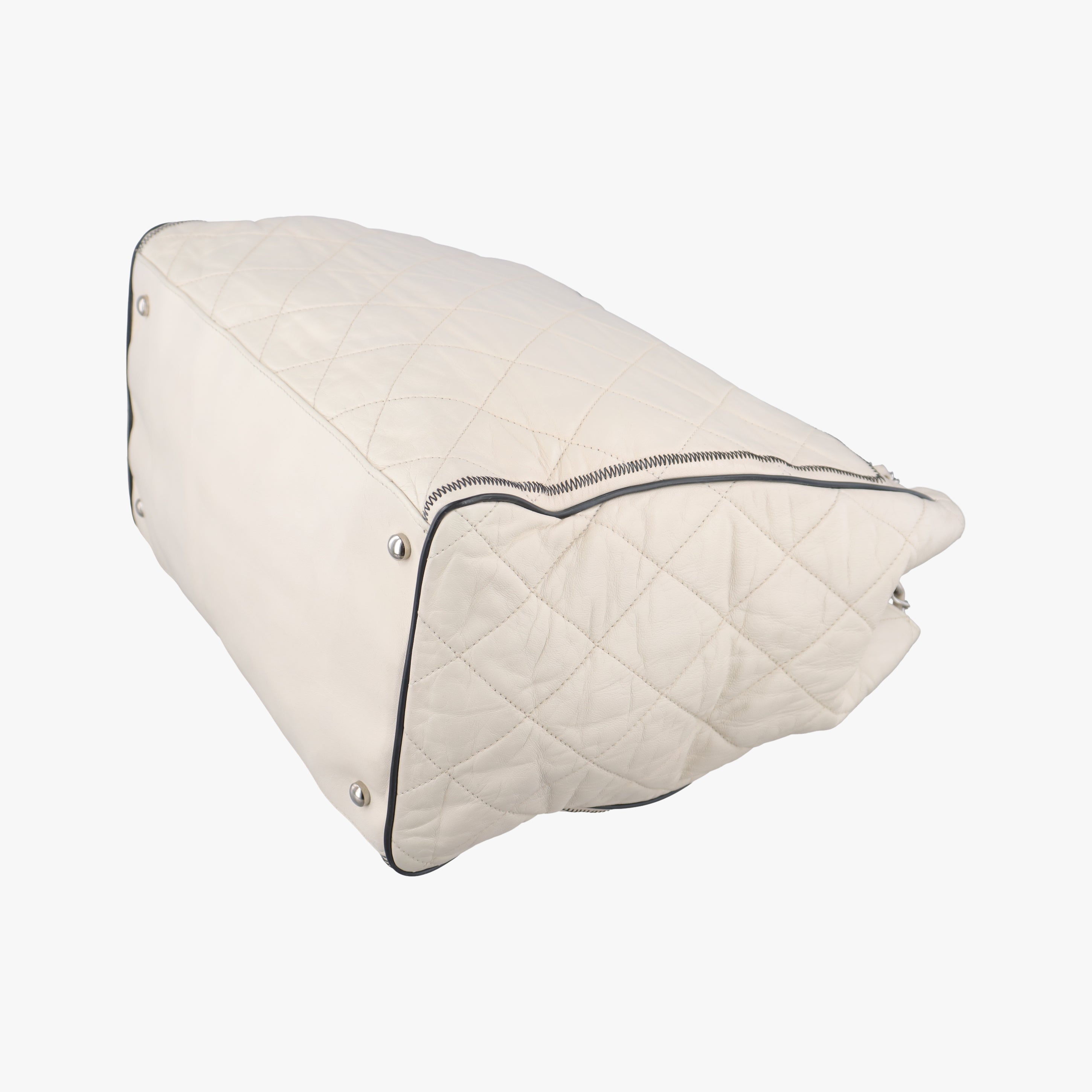 East West 2.55 White lambskin A37696 12135411イーストウエスト2.55 ホワイト ラムスキン A37696 12135411