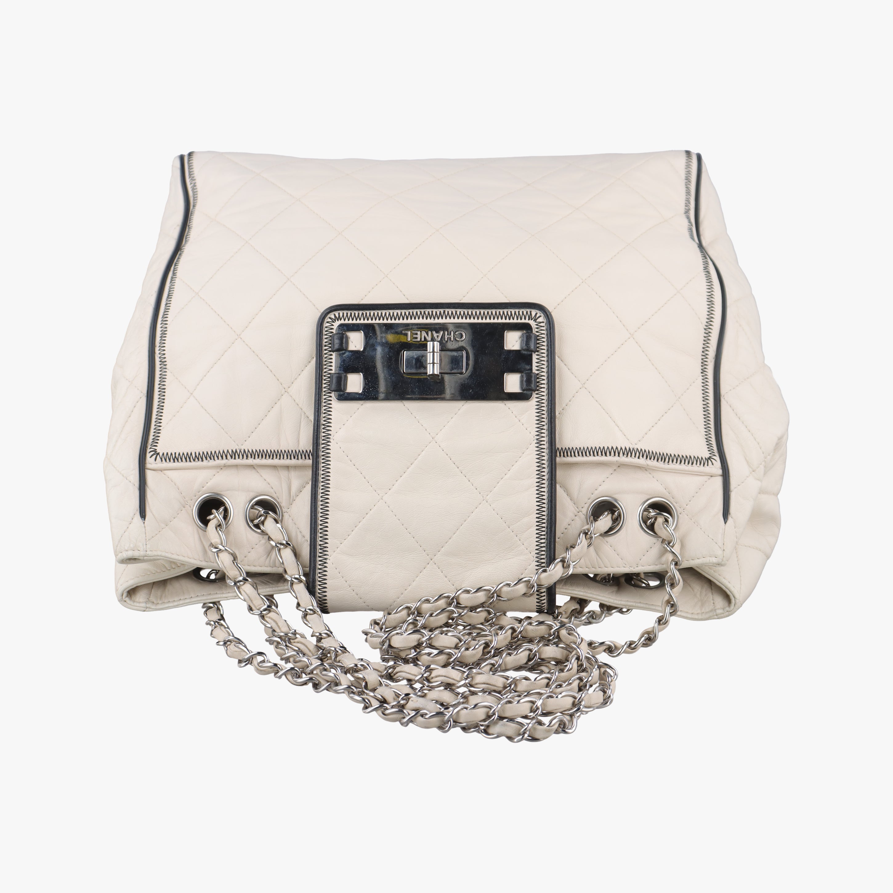 East West 2.55 White lambskin A37696 12135411イーストウエスト2.55 ホワイト ラムスキン A37696 12135411