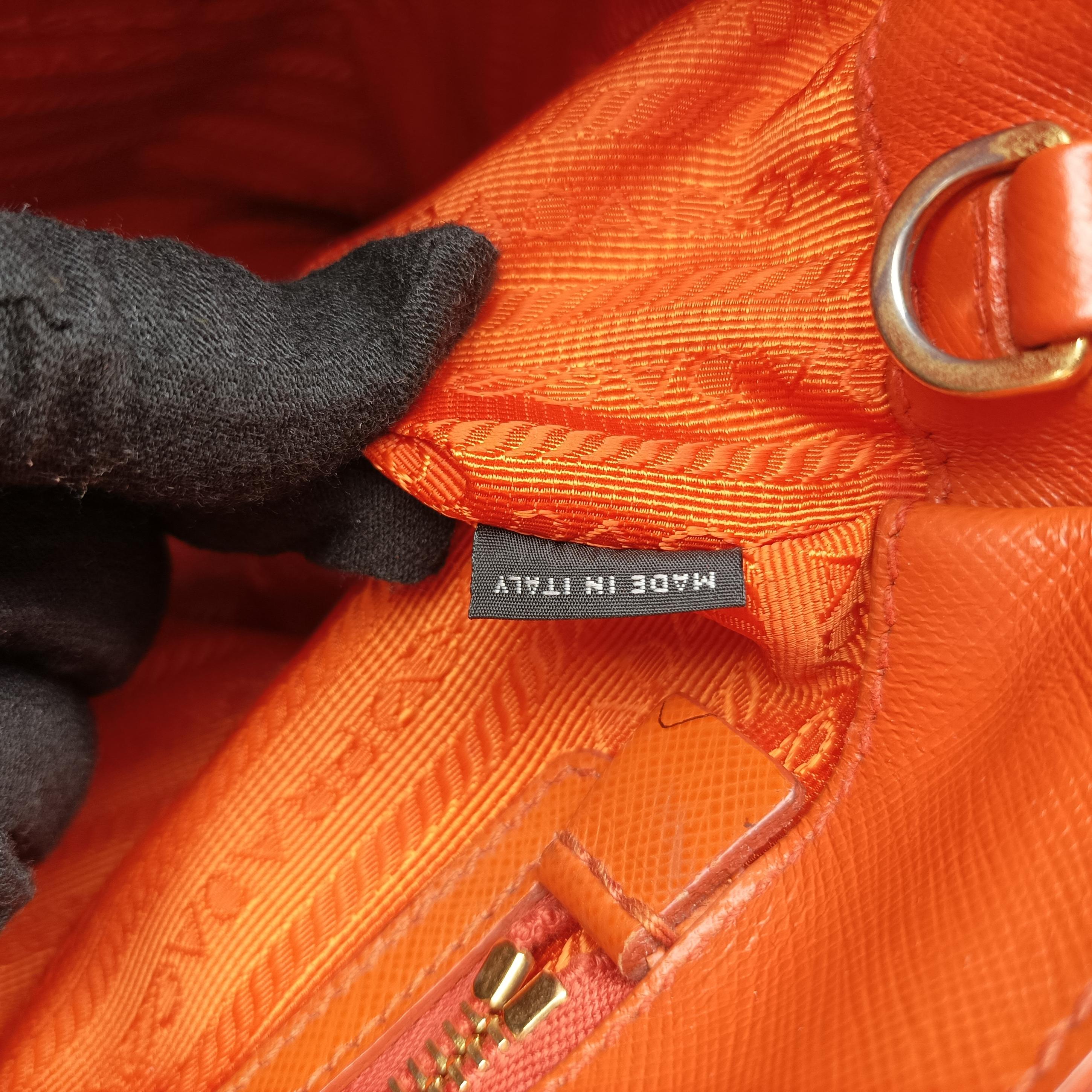 Galleria Orange SAFFIANO Leather BN2274 117ガレリア オレンジ サフィアーノレザー BN2274 117