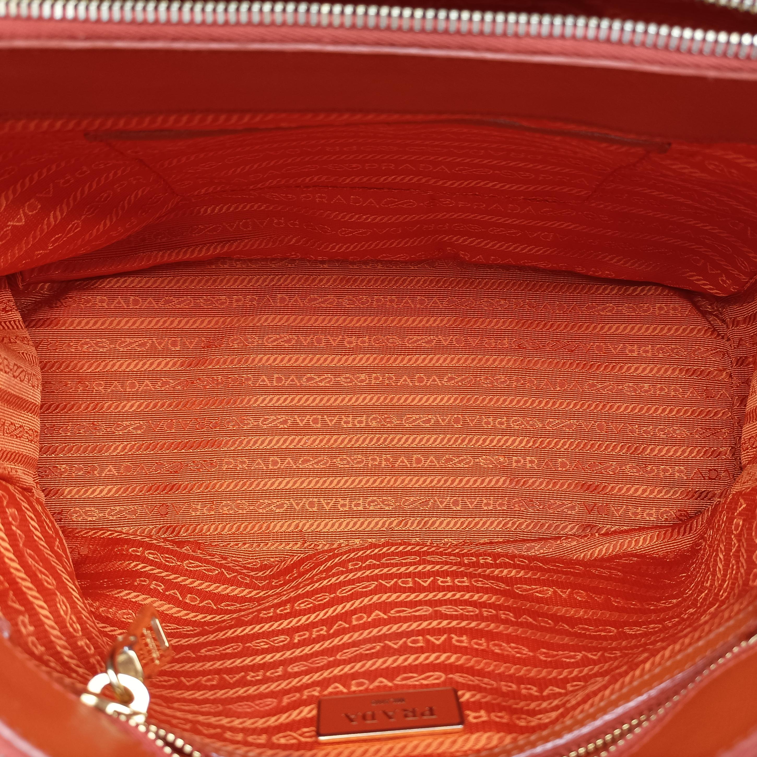 Galleria Orange SAFFIANO Leather BN2274 117ガレリア オレンジ サフィアーノレザー BN2274 117