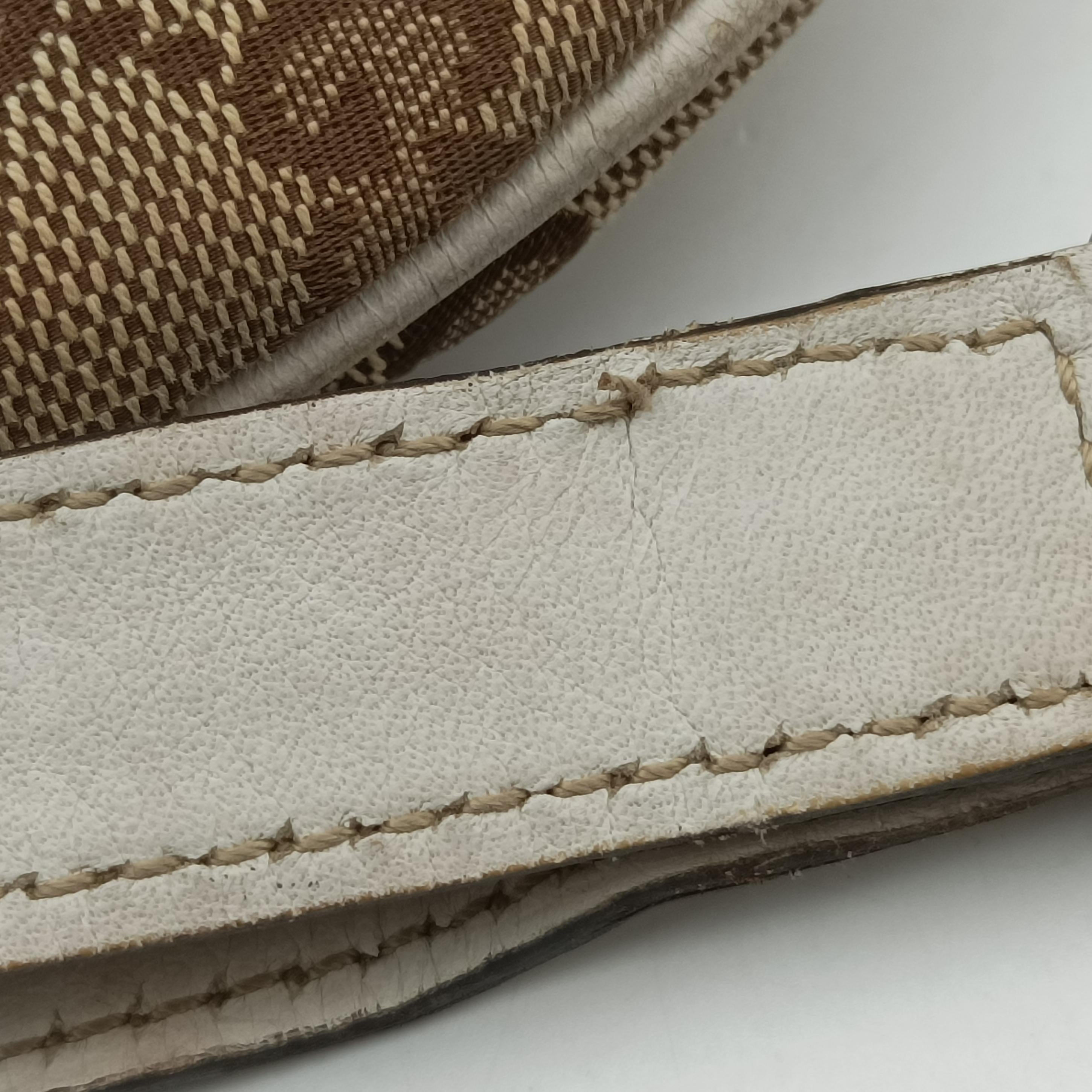 Abbey line Brown Canvas 203257 H6176741アビーライン ブラウン キャンバス 203257 H6176741