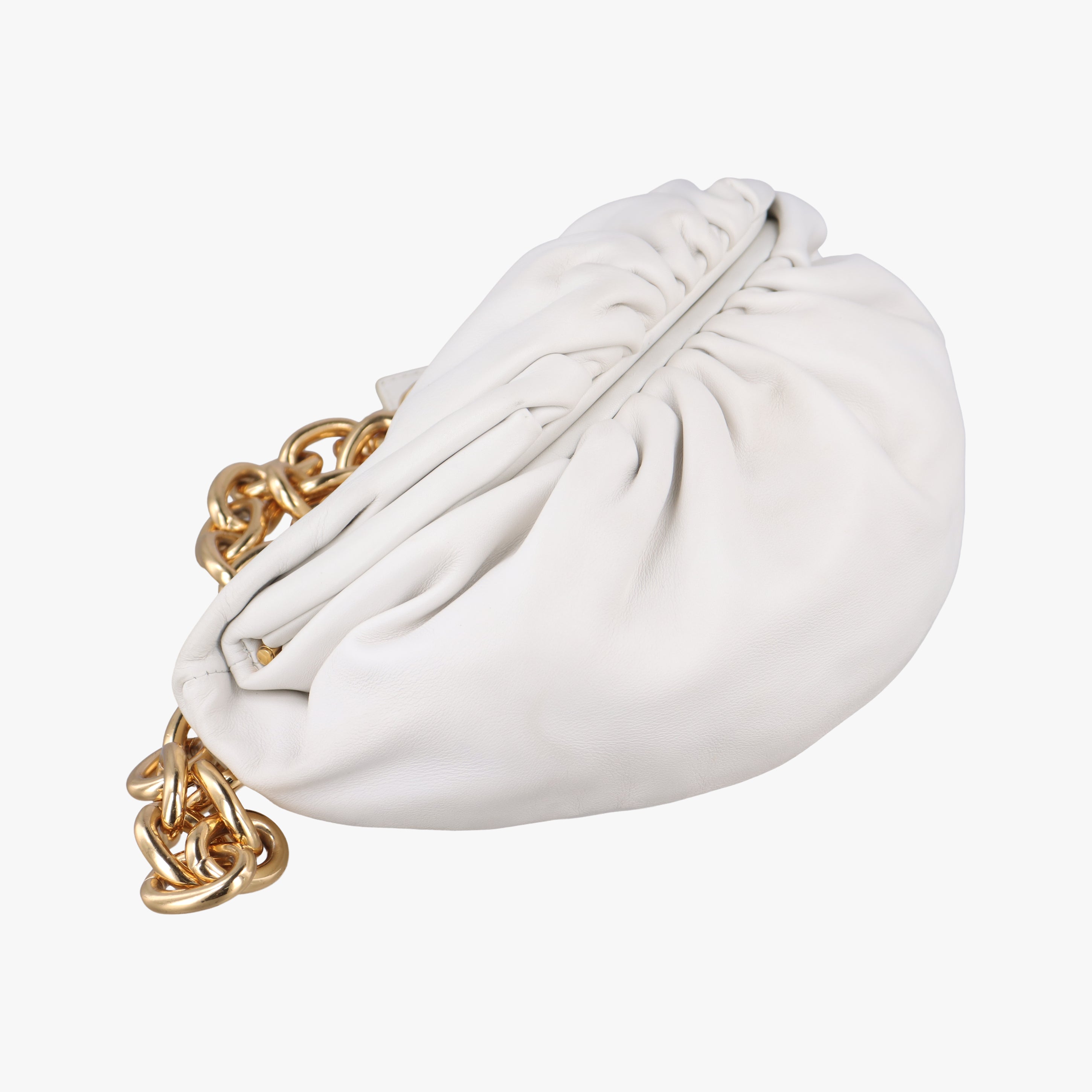 THE Chain Pouch White lambskin P01462617F IC Chipザ チェーンポーチ ホワイト ラムスキン P01462617F ICチップ