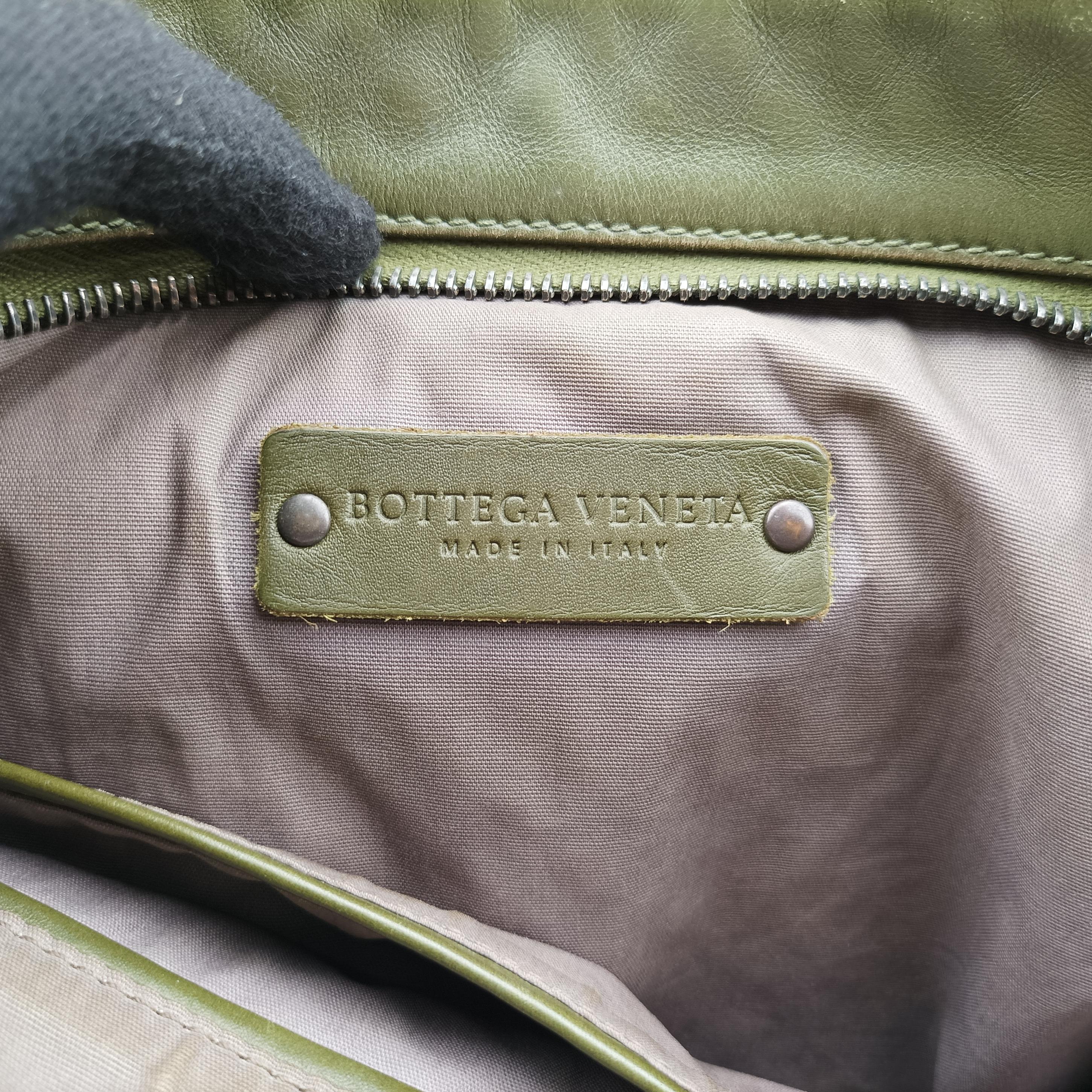 Intrecciato Green lambskin B03227458Cイントレチャート グリーン ラムスキン B03227458C