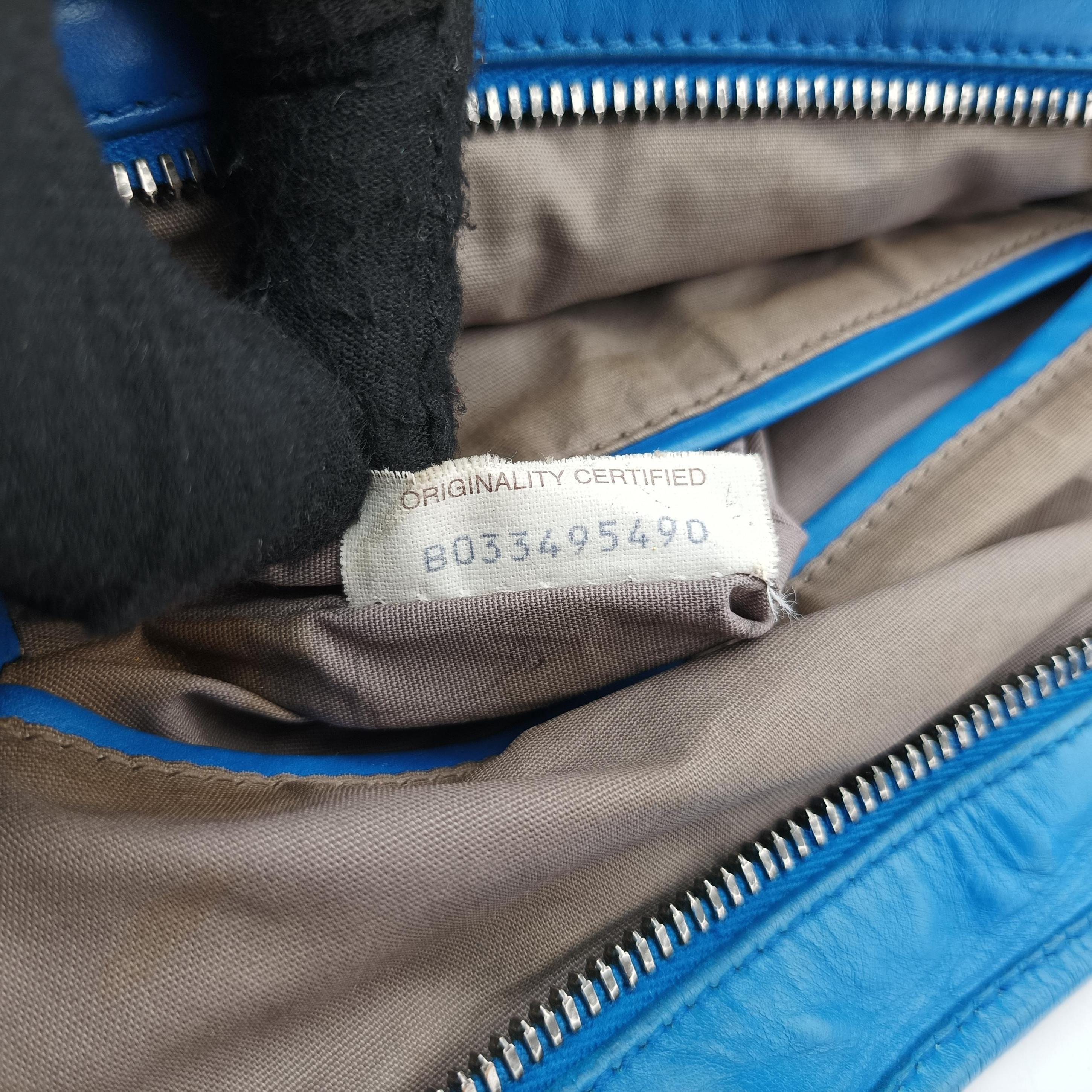 Intrecciato Blue lambskin B03349549Oイントレチャート ブルー ラムスキン B03349549O