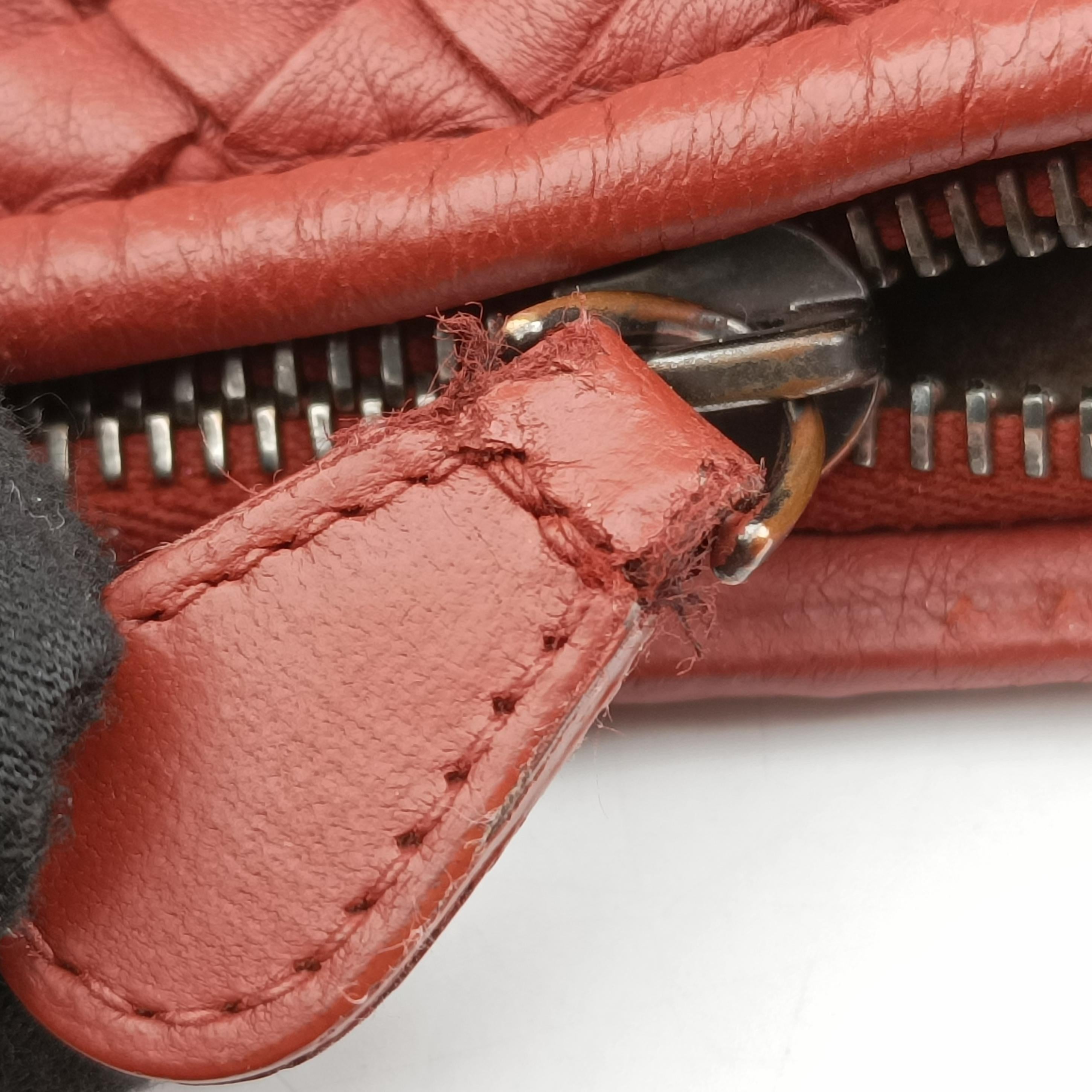 Intrecciato Brick Red lambskin 115654 V0016 6361 EPEV 2011 2525 Cイントレチャート ブリックレッド ラムスキン 115654 V0016 6361 EPEV 2011 2525 C